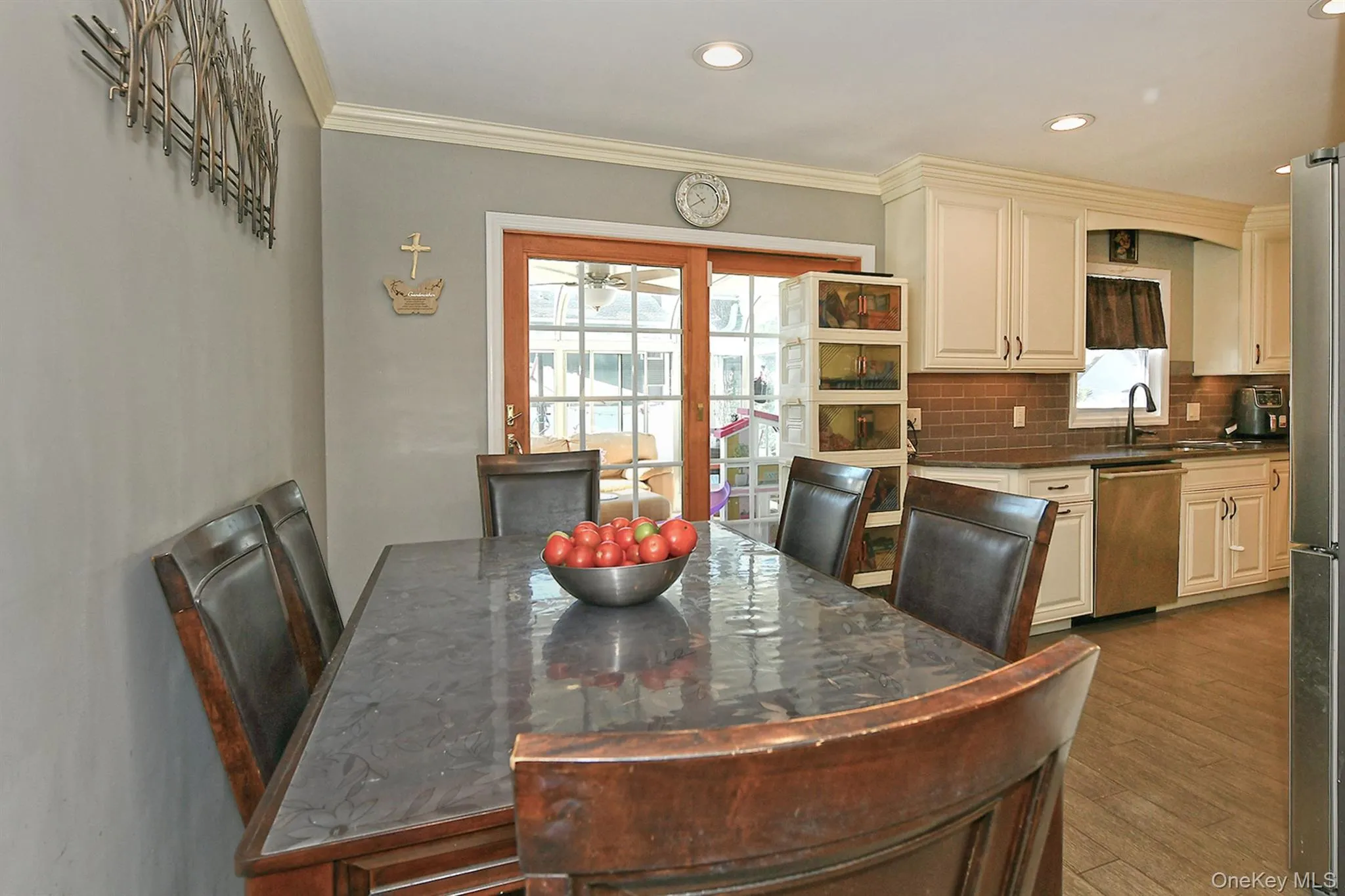 108 Connecticut Avenue, Oyster Bay, NY, 5 Bedrooms Bedrooms, 11 Rooms Rooms,2 BathroomsBathrooms,Residential,For Rent,Connecticut,0,1039341 108 Connecticut Avenue, Oyster Bay, NY, 5 Bedrooms Bedrooms, 11 Rooms Rooms,2 BathroomsBathrooms,Residential,For Rent,Connecticut,0,1039341