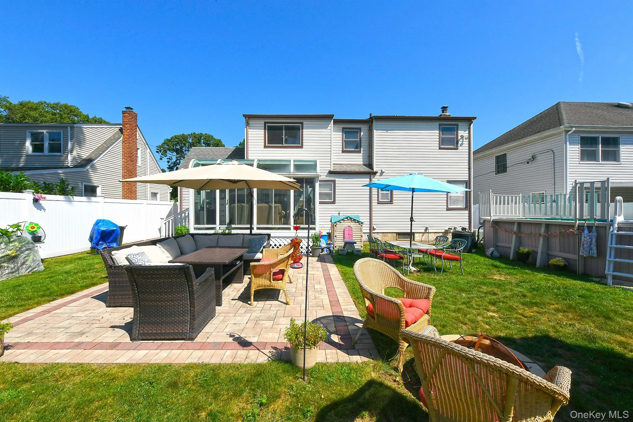 108 Connecticut Avenue, Oyster Bay, NY, 5 Bedrooms Bedrooms, 11 Rooms Rooms,2 BathroomsBathrooms,Residential,For Rent,Connecticut,0,1039341 108 Connecticut Avenue, Oyster Bay, NY, 5 Bedrooms Bedrooms, 11 Rooms Rooms,2 BathroomsBathrooms,Residential,For Rent,Connecticut,0,1039341