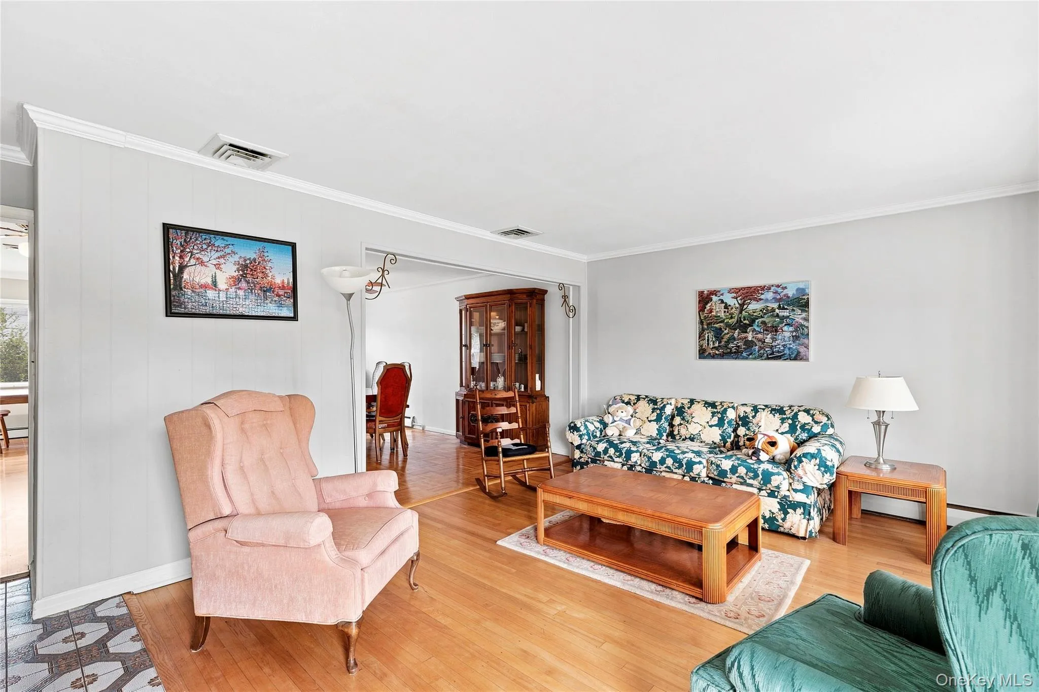 29 Cottonwood Drive, Smithtown, NY, 3 Bedrooms Bedrooms, 10 Rooms Rooms,2 BathroomsBathrooms,Residential,For Rent,Cottonwood,0,1039345 29 Cottonwood Drive, Smithtown, NY, 3 Bedrooms Bedrooms, 10 Rooms Rooms,2 BathroomsBathrooms,Residential,For Rent,Cottonwood,0,1039345