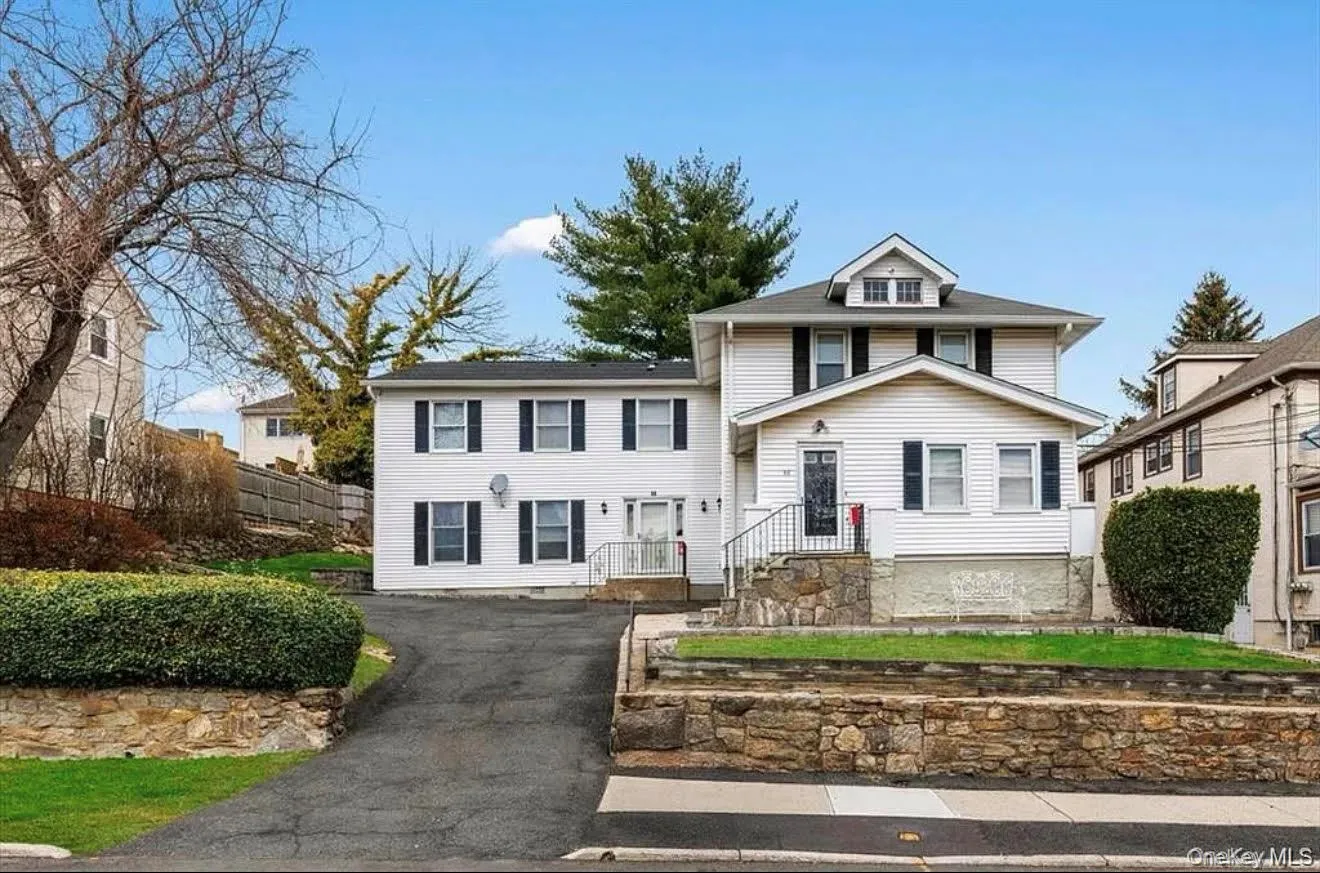 58 Fremont Street, Harrison, NY, 3 Bedrooms Bedrooms, 6 Rooms Rooms,3 BathroomsBathrooms,Residential Lease,For Rent,Fremont,0,1039346 58 Fremont Street, Harrison, NY, 3 Bedrooms Bedrooms, 6 Rooms Rooms,3 BathroomsBathrooms,Residential Lease,For Rent,Fremont,0,1039346