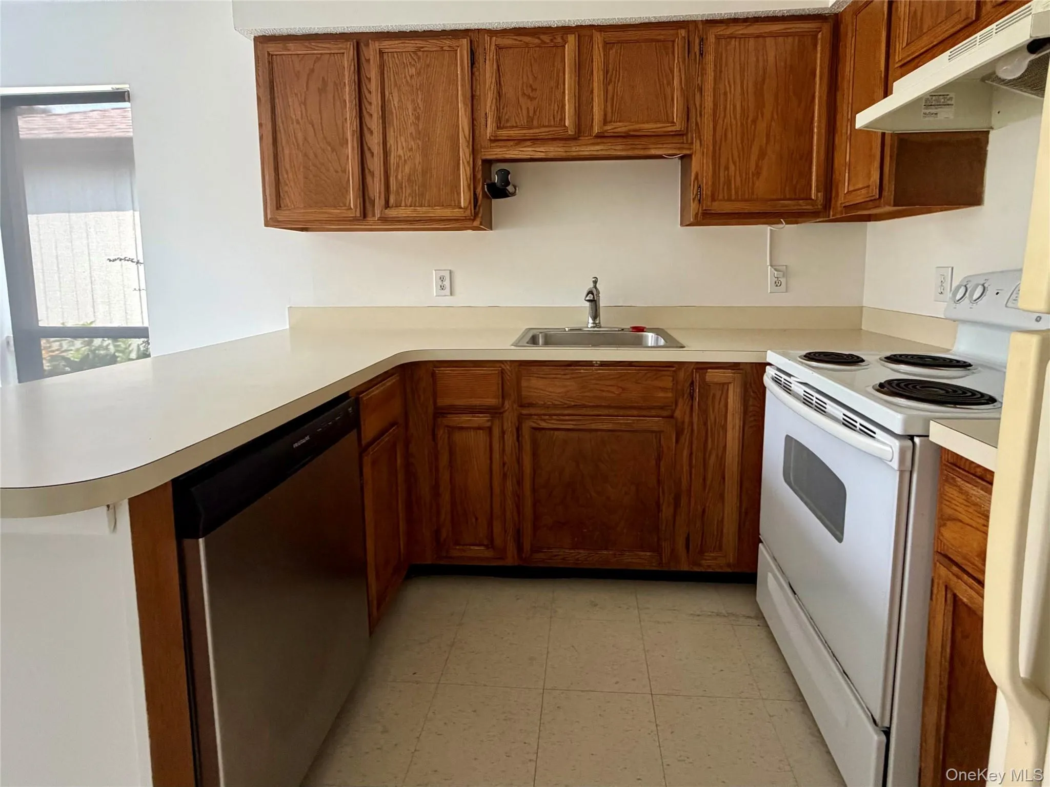 15 Pond Drive, Rhinebeck, NY, 2 Bedrooms Bedrooms, 8 Rooms Rooms,2 BathroomsBathrooms,Residential Lease,For Rent,Pond,0,1039355 15 Pond Drive, Rhinebeck, NY, 2 Bedrooms Bedrooms, 8 Rooms Rooms,2 BathroomsBathrooms,Residential Lease,For Rent,Pond,0,1039355