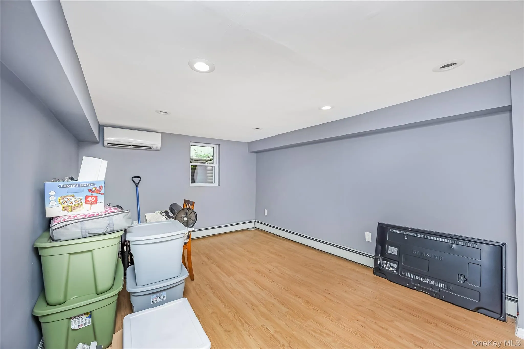 11 Delano Place, West Babylon, NY, 3 Bedrooms Bedrooms, 5 Rooms Rooms,1 BathroomBathrooms,Residential,For Rent,Delano,0,1039362 11 Delano Place, West Babylon, NY, 3 Bedrooms Bedrooms, 5 Rooms Rooms,1 BathroomBathrooms,Residential,For Rent,Delano,0,1039362