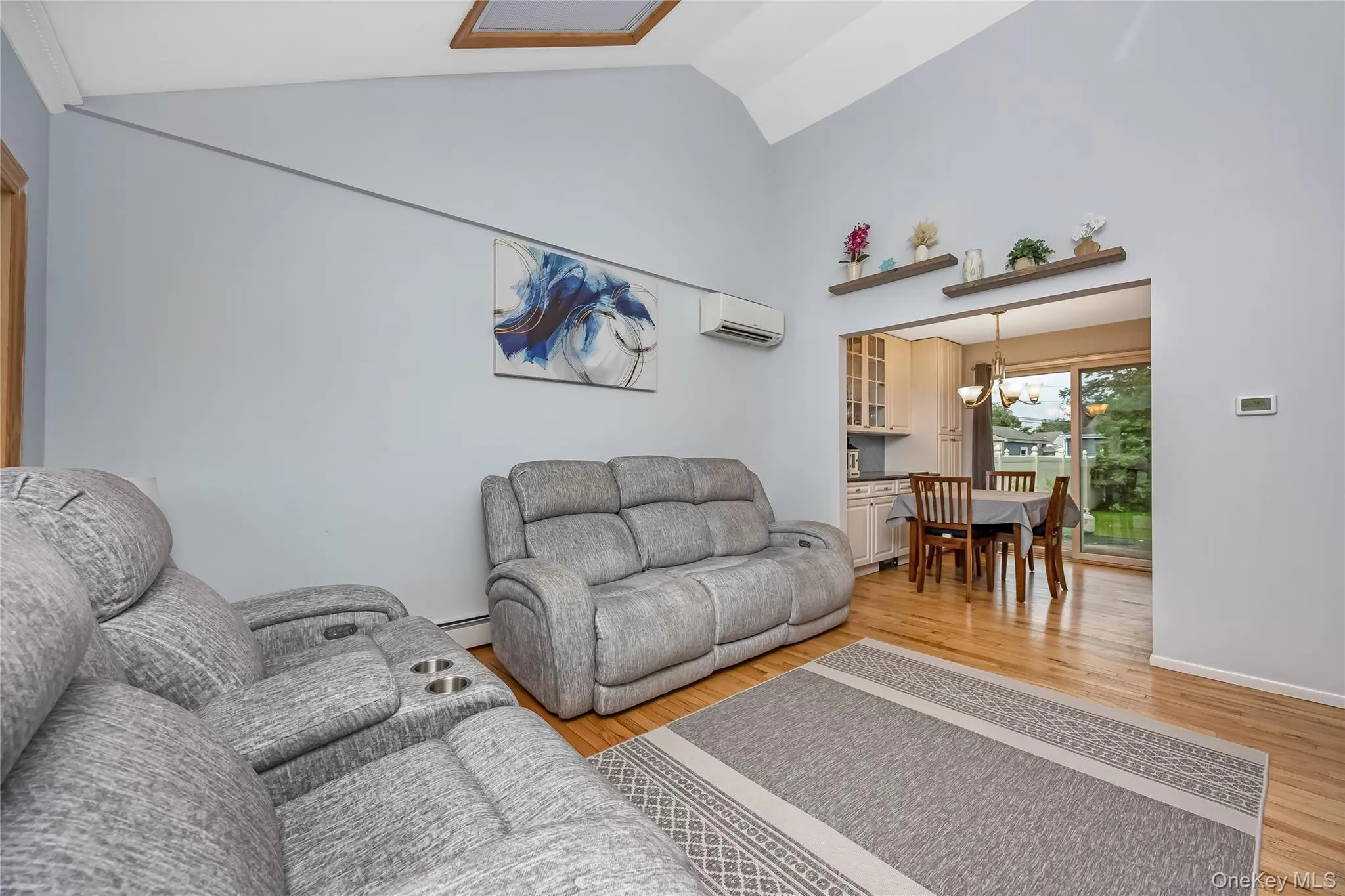 11 Delano Place, West Babylon, NY, 3 Bedrooms Bedrooms, 5 Rooms Rooms,1 BathroomBathrooms,Residential,For Rent,Delano,0,1039362 11 Delano Place, West Babylon, NY, 3 Bedrooms Bedrooms, 5 Rooms Rooms,1 BathroomBathrooms,Residential,For Rent,Delano,0,1039362
