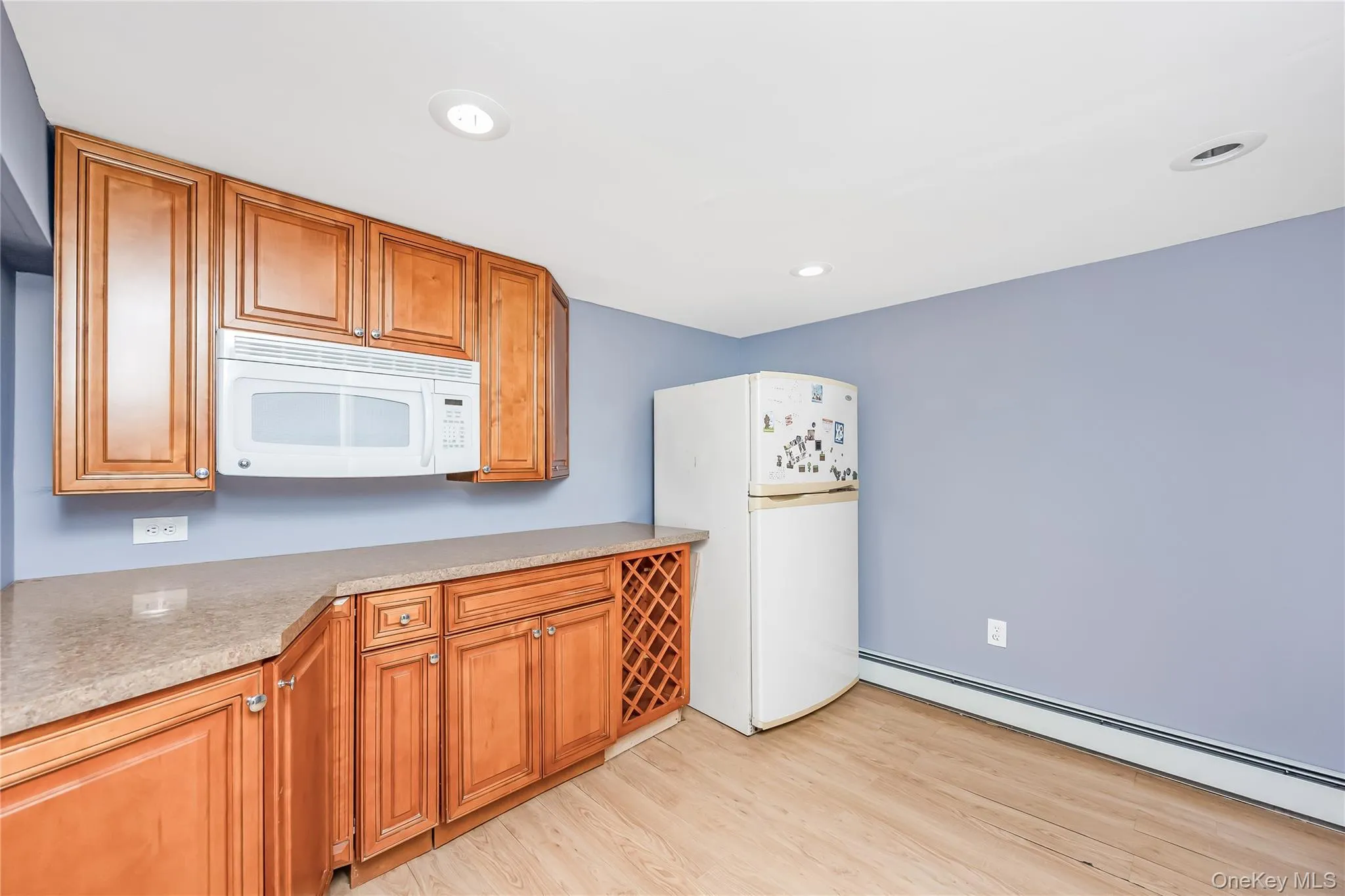 11 Delano Place, West Babylon, NY, 3 Bedrooms Bedrooms, 5 Rooms Rooms,1 BathroomBathrooms,Residential,For Rent,Delano,0,1039362 11 Delano Place, West Babylon, NY, 3 Bedrooms Bedrooms, 5 Rooms Rooms,1 BathroomBathrooms,Residential,For Rent,Delano,0,1039362