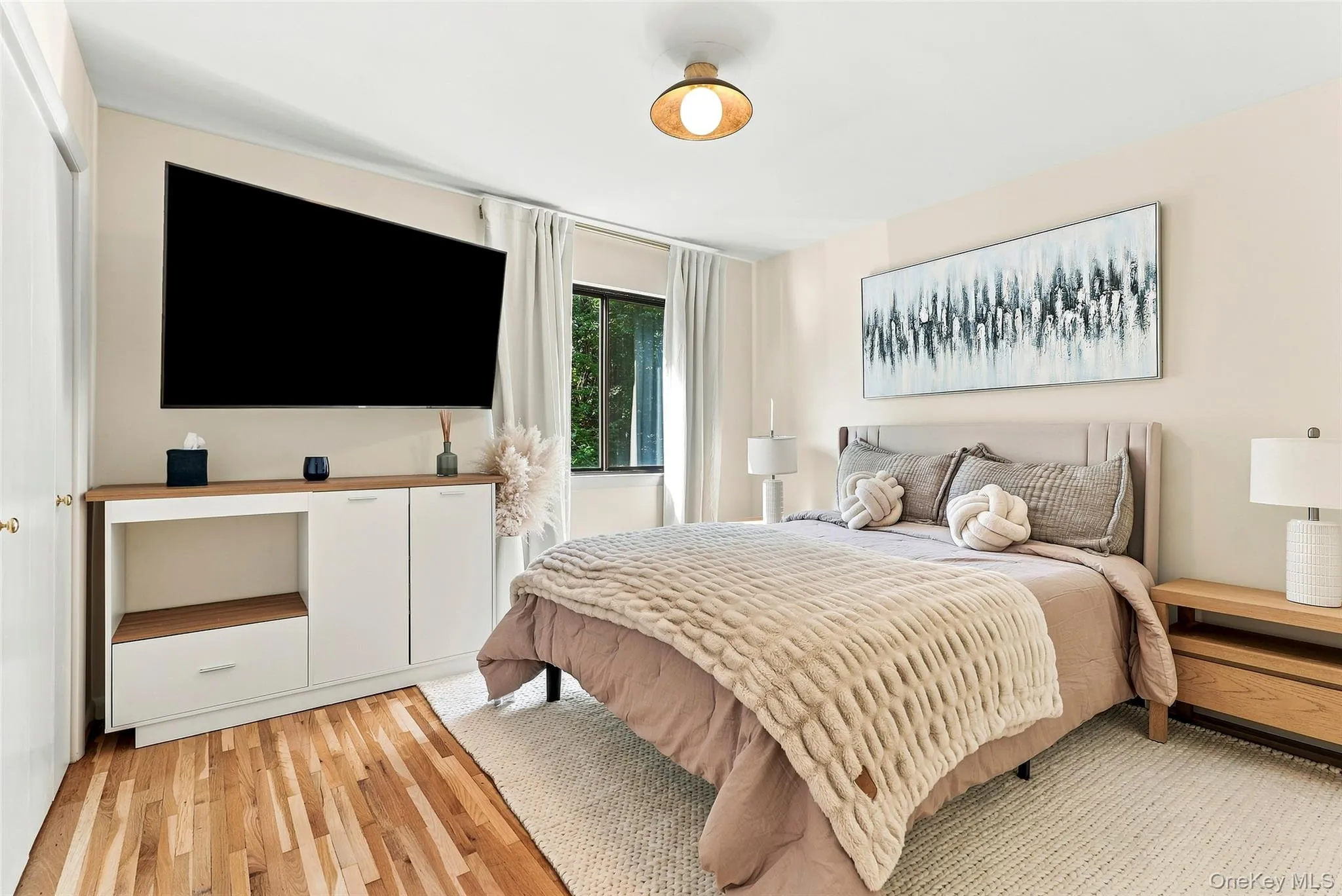 Bedroom Bedroom
