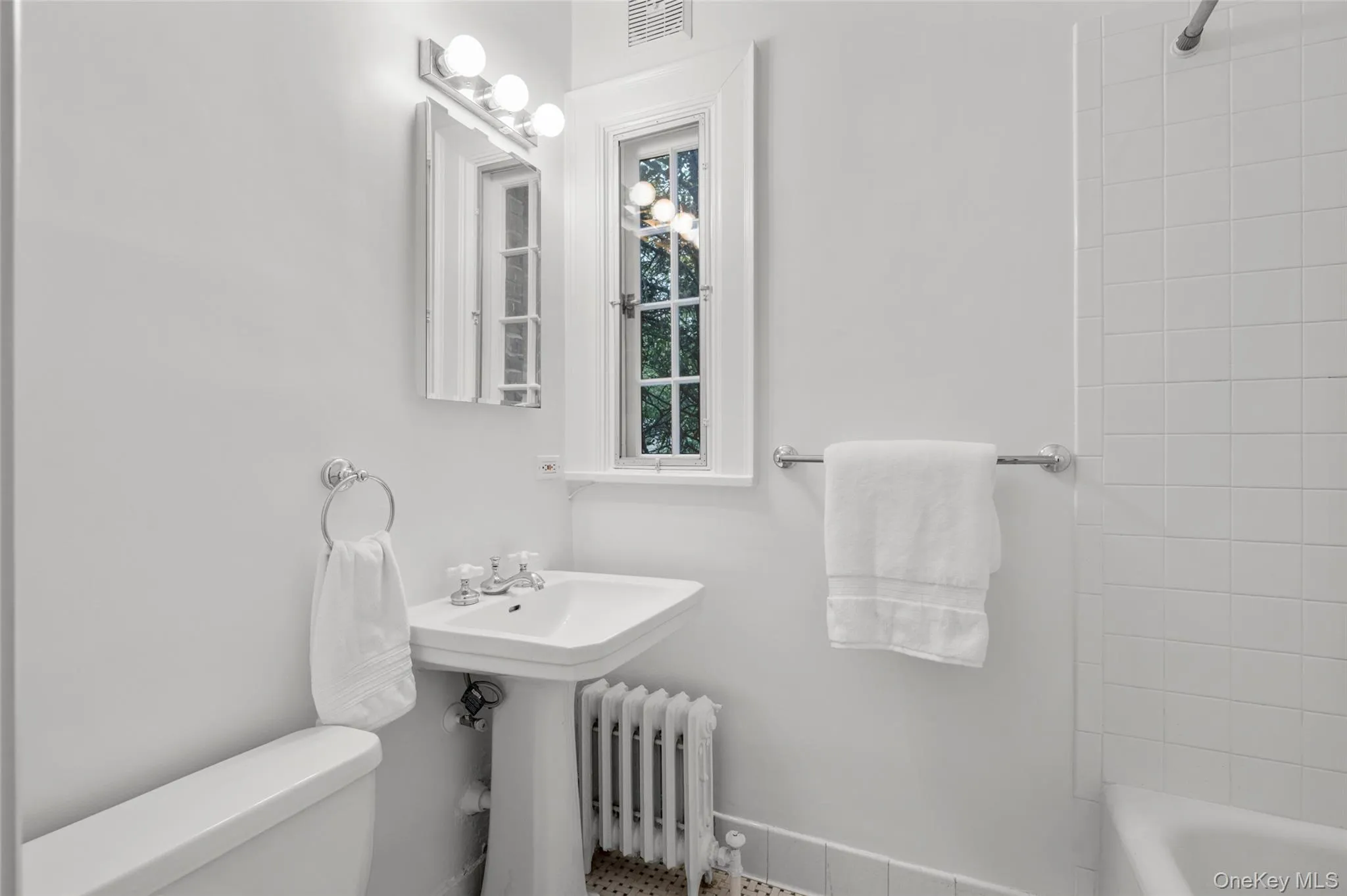 Full main floor bathroom Full main floor bathroom