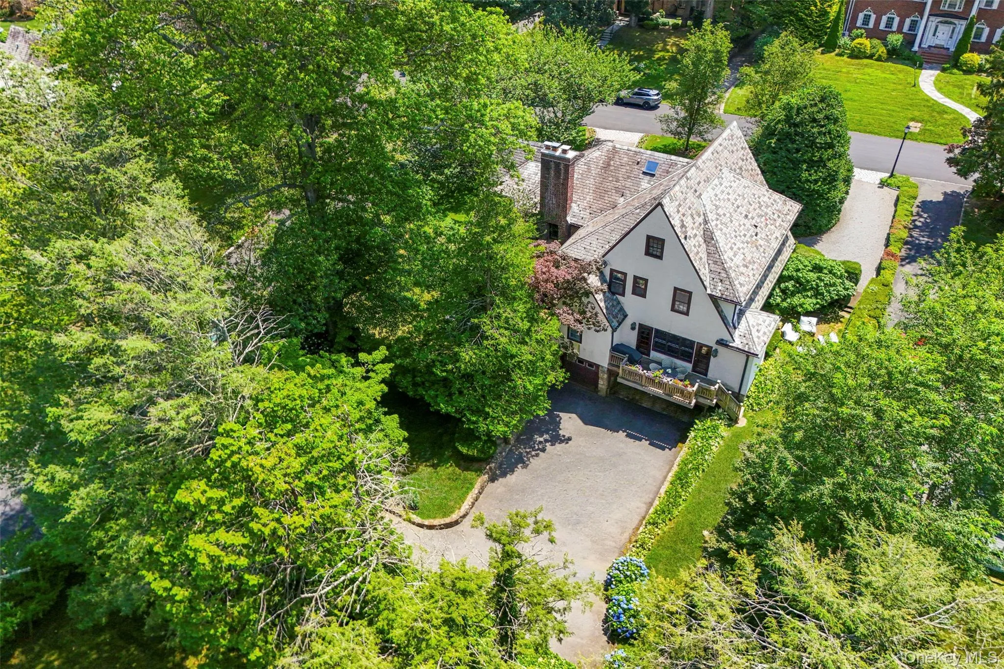 260 Overlook Road, New Rochelle, NY, 5 Bedrooms Bedrooms, 11 Rooms Rooms,6 BathroomsBathrooms,Residential,For Rent,Overlook,0,1039371 260 Overlook Road, New Rochelle, NY, 5 Bedrooms Bedrooms, 11 Rooms Rooms,6 BathroomsBathrooms,Residential,For Rent,Overlook,0,1039371