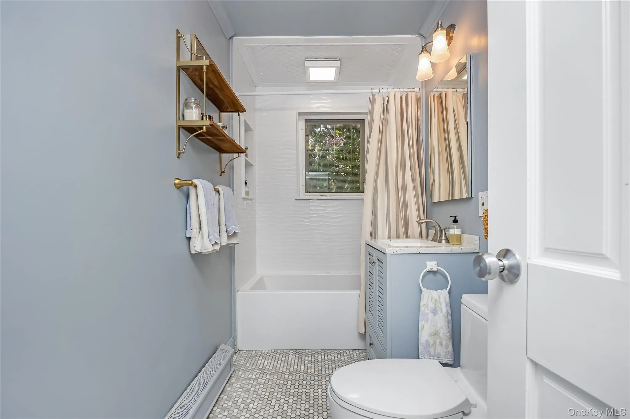 24 Harmon Street, Long Beach, NY, 2 Bedrooms Bedrooms, 6 Rooms Rooms,1 BathroomBathrooms,Residential,For Rent,Harmon,0,1039377 24 Harmon Street, Long Beach, NY, 2 Bedrooms Bedrooms, 6 Rooms Rooms,1 BathroomBathrooms,Residential,For Rent,Harmon,0,1039377