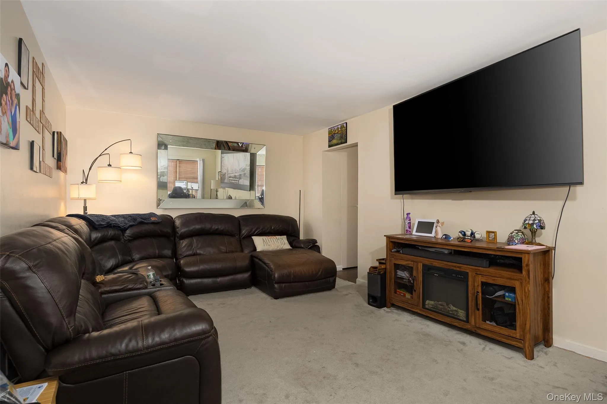 3 Colonial Road, Beacon, NY, 2 Bedrooms Bedrooms, 5 Rooms Rooms,1 BathroomBathrooms,Residential,For Rent,Colonial,0,1039378 3 Colonial Road, Beacon, NY, 2 Bedrooms Bedrooms, 5 Rooms Rooms,1 BathroomBathrooms,Residential,For Rent,Colonial,0,1039378