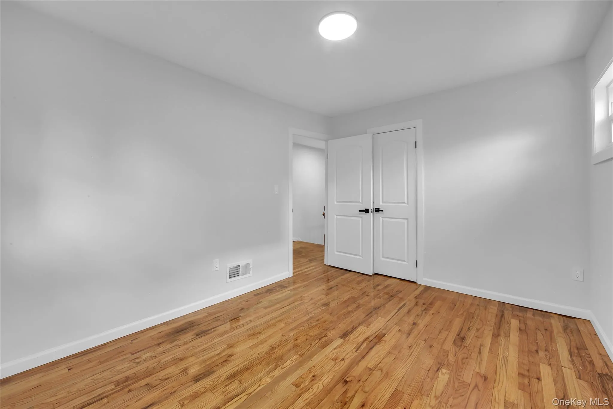 931 232nd Street, New York, NY, 3 Bedrooms Bedrooms, 8 Rooms Rooms,2 BathroomsBathrooms,Residential,For Rent,232nd,0,1039385 931 232nd Street, New York, NY, 3 Bedrooms Bedrooms, 8 Rooms Rooms,2 BathroomsBathrooms,Residential,For Rent,232nd,0,1039385