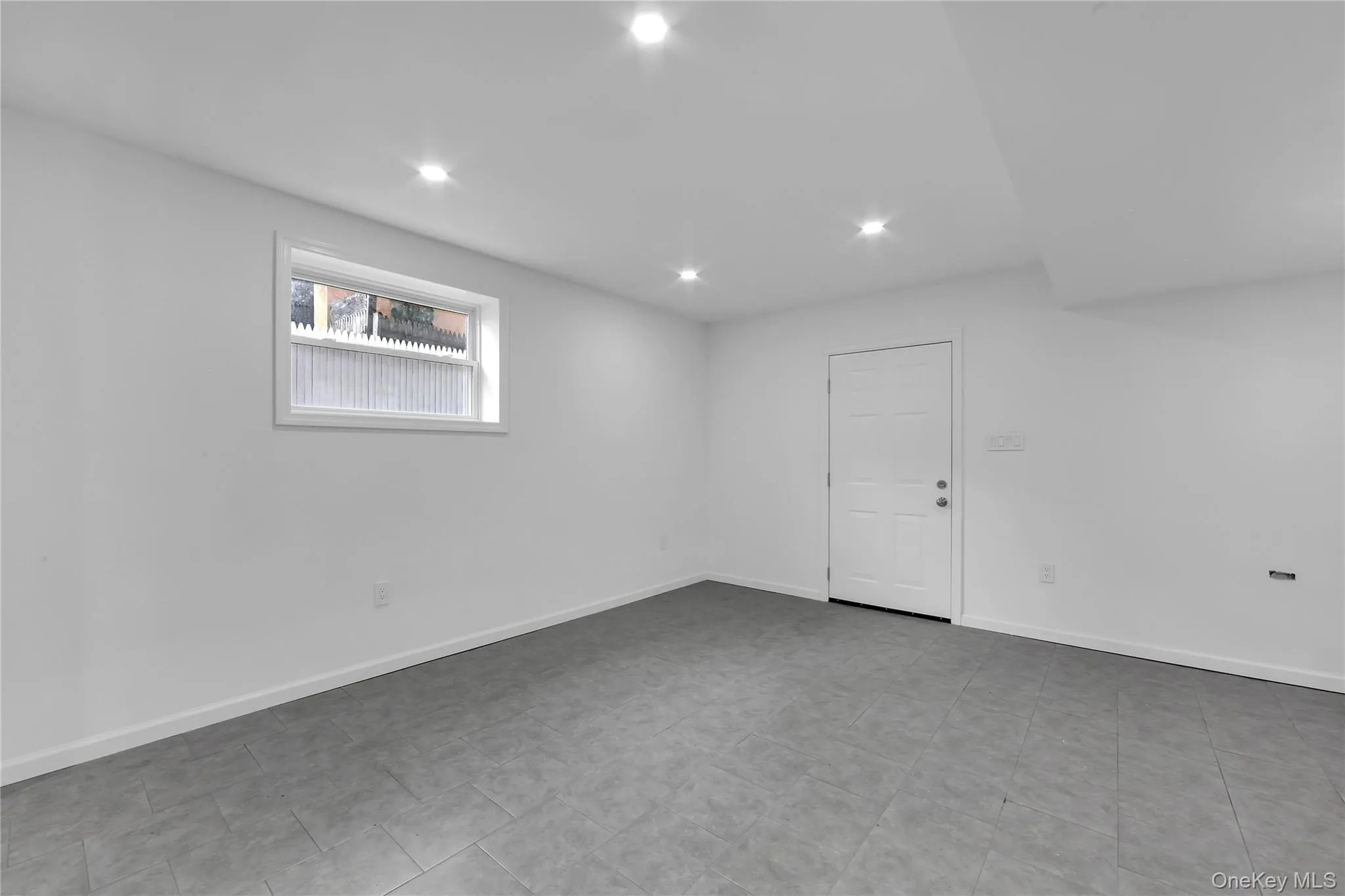 931 232nd Street, New York, NY, 3 Bedrooms Bedrooms, 8 Rooms Rooms,2 BathroomsBathrooms,Residential,For Rent,232nd,0,1039385 931 232nd Street, New York, NY, 3 Bedrooms Bedrooms, 8 Rooms Rooms,2 BathroomsBathrooms,Residential,For Rent,232nd,0,1039385