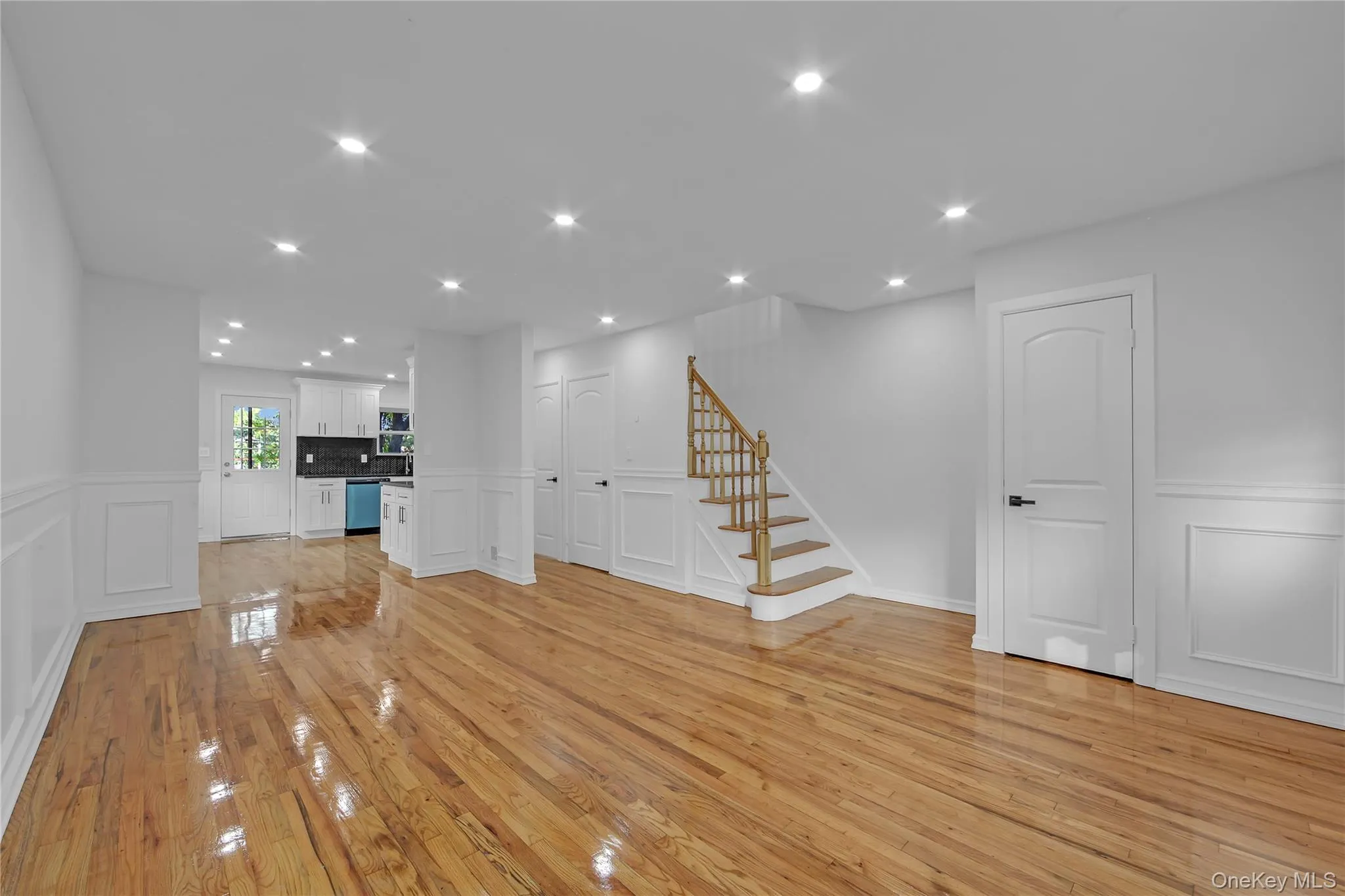 931 232nd Street, New York, NY, 3 Bedrooms Bedrooms, 8 Rooms Rooms,2 BathroomsBathrooms,Residential,For Rent,232nd,0,1039385 931 232nd Street, New York, NY, 3 Bedrooms Bedrooms, 8 Rooms Rooms,2 BathroomsBathrooms,Residential,For Rent,232nd,0,1039385