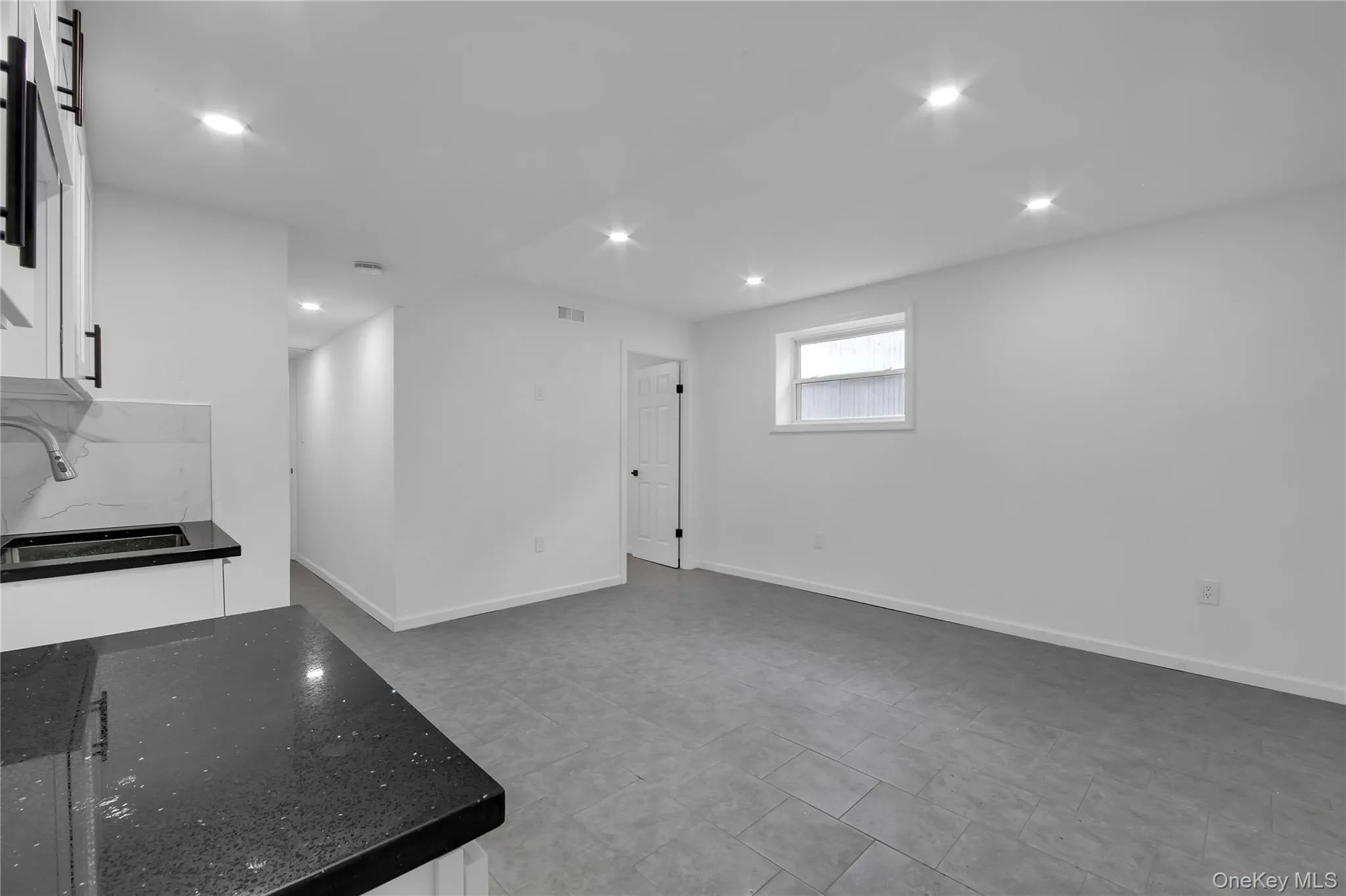 931 232nd Street, New York, NY, 3 Bedrooms Bedrooms, 8 Rooms Rooms,2 BathroomsBathrooms,Residential,For Rent,232nd,0,1039385 931 232nd Street, New York, NY, 3 Bedrooms Bedrooms, 8 Rooms Rooms,2 BathroomsBathrooms,Residential,For Rent,232nd,0,1039385