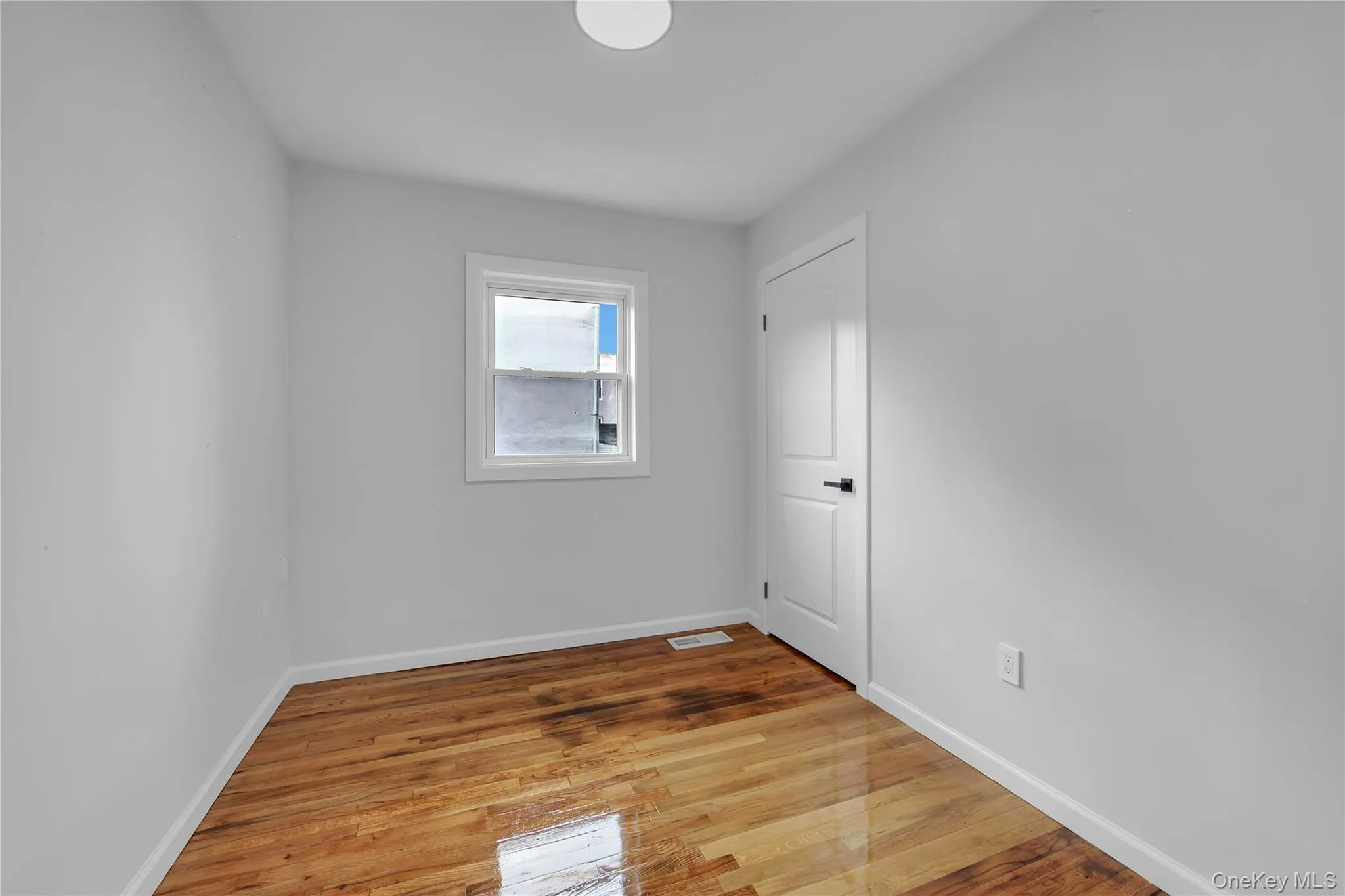931 232nd Street, New York, NY, 3 Bedrooms Bedrooms, 8 Rooms Rooms,2 BathroomsBathrooms,Residential,For Rent,232nd,0,1039385 931 232nd Street, New York, NY, 3 Bedrooms Bedrooms, 8 Rooms Rooms,2 BathroomsBathrooms,Residential,For Rent,232nd,0,1039385