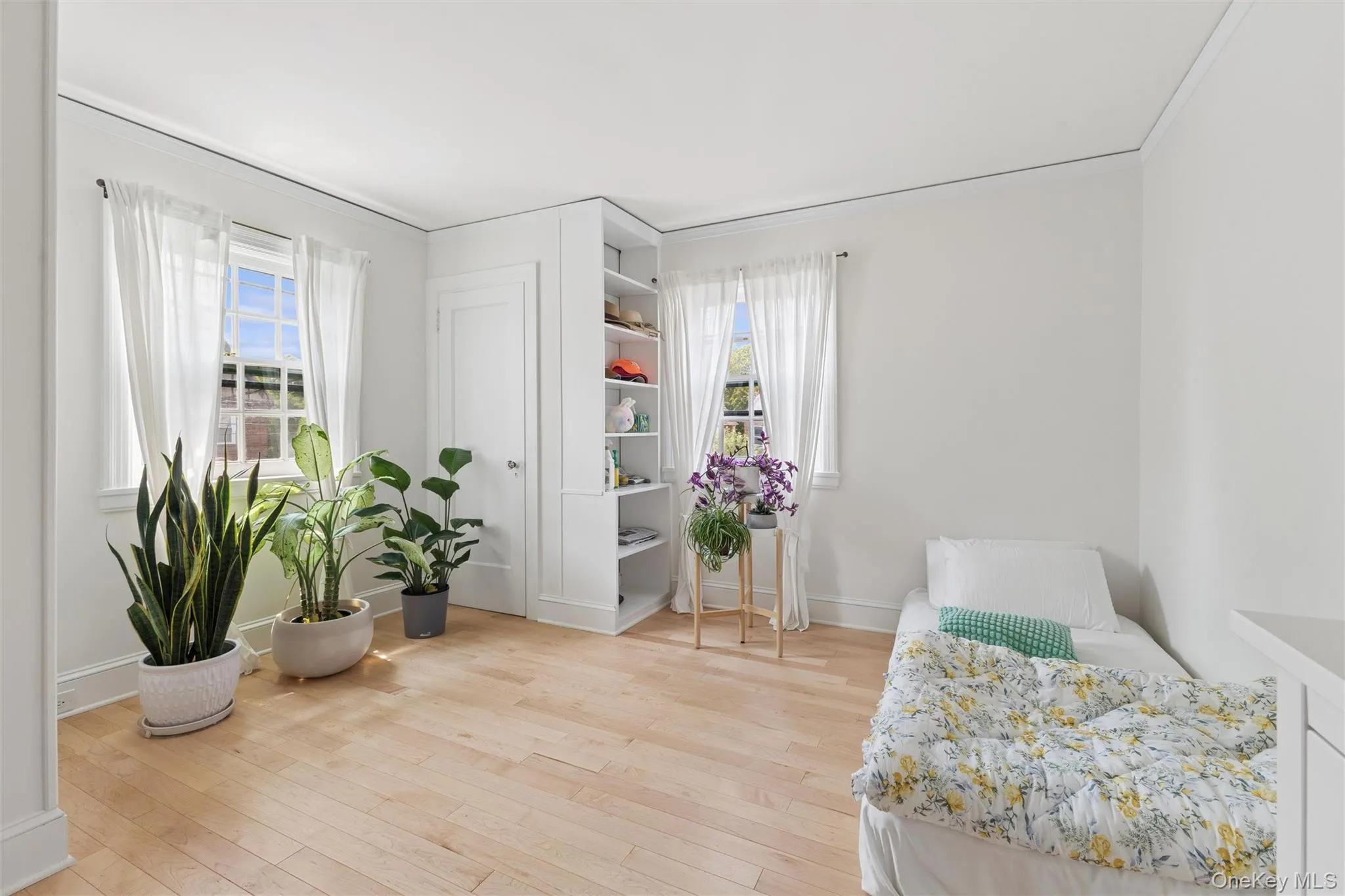 9 Whitson Street, New York, NY, 4 Bedrooms Bedrooms, 8 Rooms Rooms,2 BathroomsBathrooms,Residential,For Rent,Whitson,0,1039388 9 Whitson Street, New York, NY, 4 Bedrooms Bedrooms, 8 Rooms Rooms,2 BathroomsBathrooms,Residential,For Rent,Whitson,0,1039388