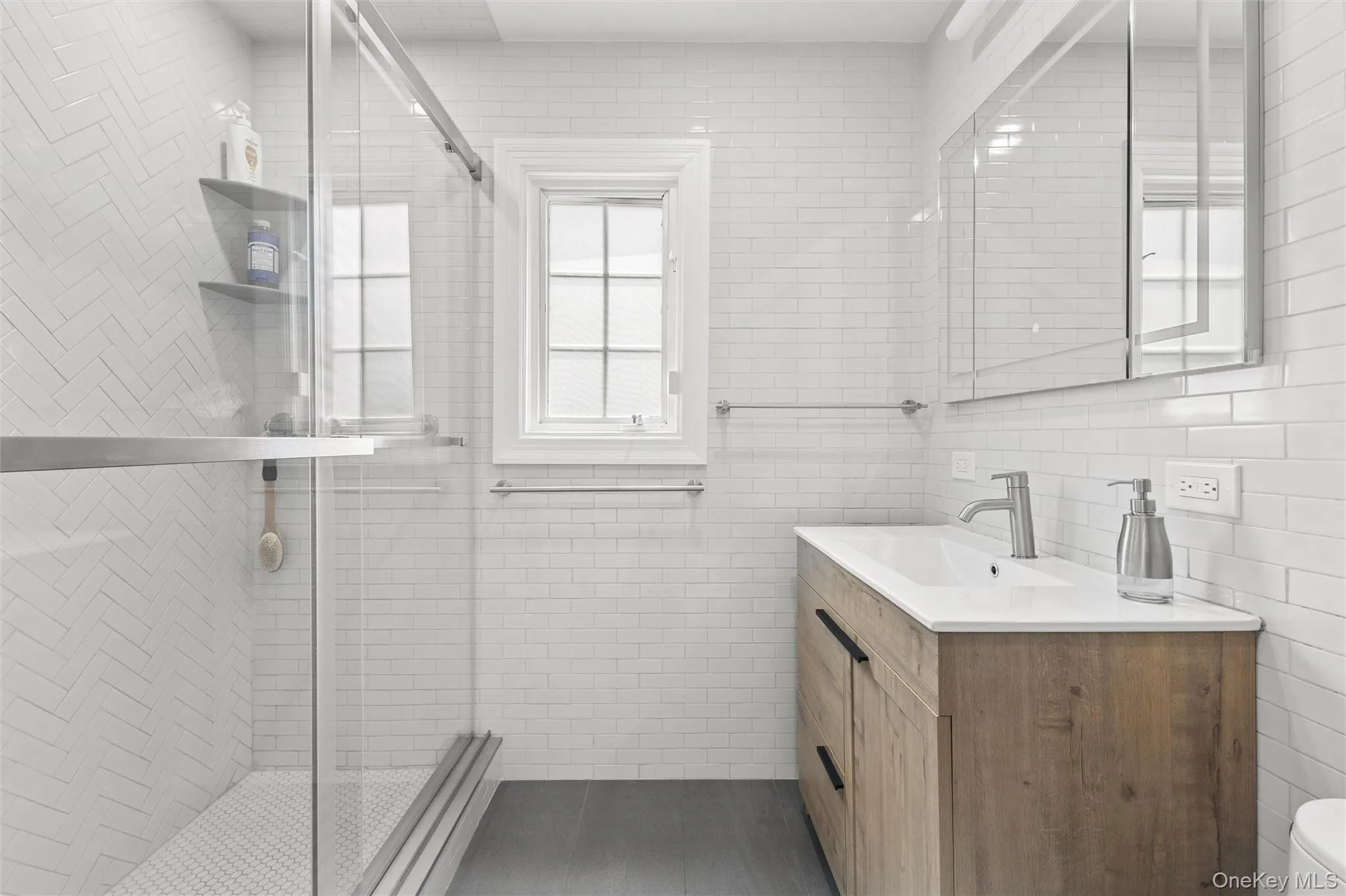9 Whitson Street, New York, NY, 4 Bedrooms Bedrooms, 8 Rooms Rooms,2 BathroomsBathrooms,Residential,For Rent,Whitson,0,1039388 9 Whitson Street, New York, NY, 4 Bedrooms Bedrooms, 8 Rooms Rooms,2 BathroomsBathrooms,Residential,For Rent,Whitson,0,1039388