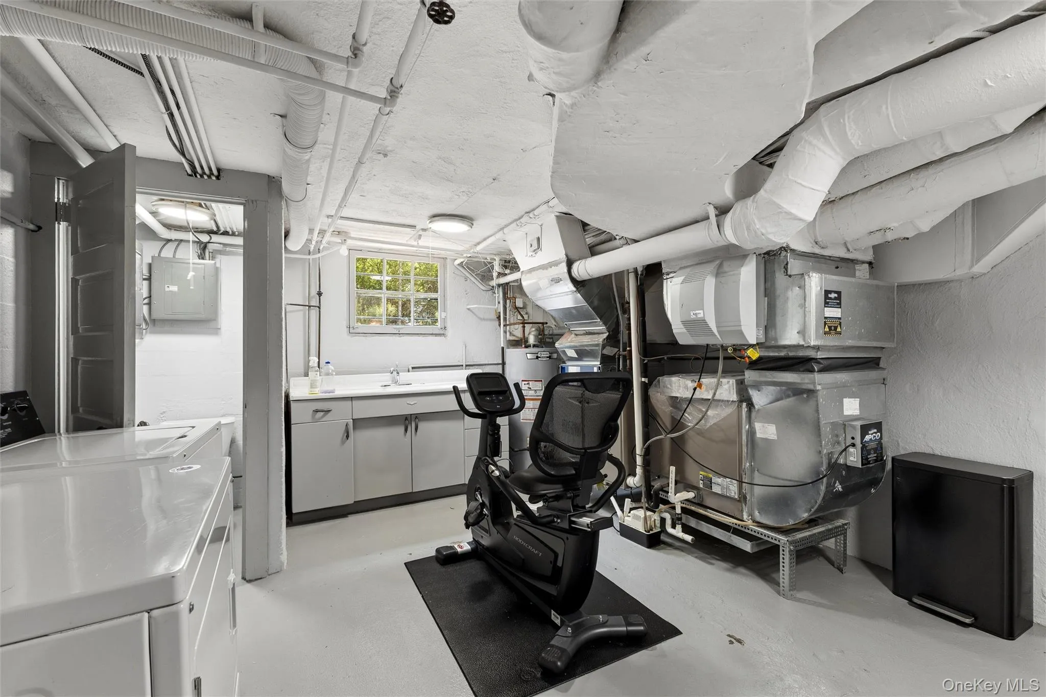 9 Whitson Street, New York, NY, 4 Bedrooms Bedrooms, 8 Rooms Rooms,2 BathroomsBathrooms,Residential,For Rent,Whitson,0,1039388 9 Whitson Street, New York, NY, 4 Bedrooms Bedrooms, 8 Rooms Rooms,2 BathroomsBathrooms,Residential,For Rent,Whitson,0,1039388