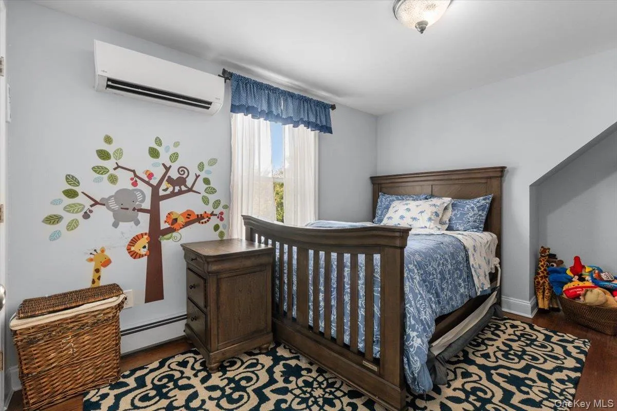 177 Queens Avenue, Oyster Bay, NY, 4 Bedrooms Bedrooms, 7 Rooms Rooms,2 BathroomsBathrooms,Residential,For Rent,Queens,0,1039390 177 Queens Avenue, Oyster Bay, NY, 4 Bedrooms Bedrooms, 7 Rooms Rooms,2 BathroomsBathrooms,Residential,For Rent,Queens,0,1039390
