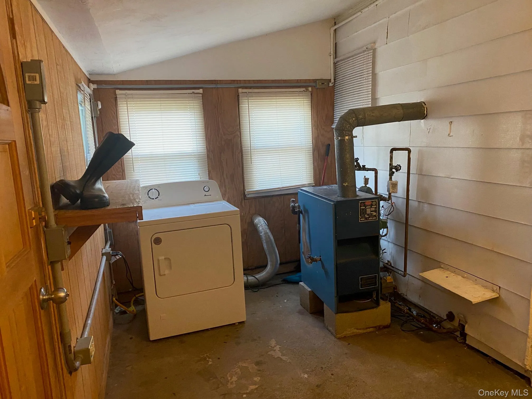 421 Call Hollow Road, Stony Point, NY, 3 Bedrooms Bedrooms, 6 Rooms Rooms,2 BathroomsBathrooms,Residential,For Rent,Call Hollow,0,1039398 421 Call Hollow Road, Stony Point, NY, 3 Bedrooms Bedrooms, 6 Rooms Rooms,2 BathroomsBathrooms,Residential,For Rent,Call Hollow,0,1039398