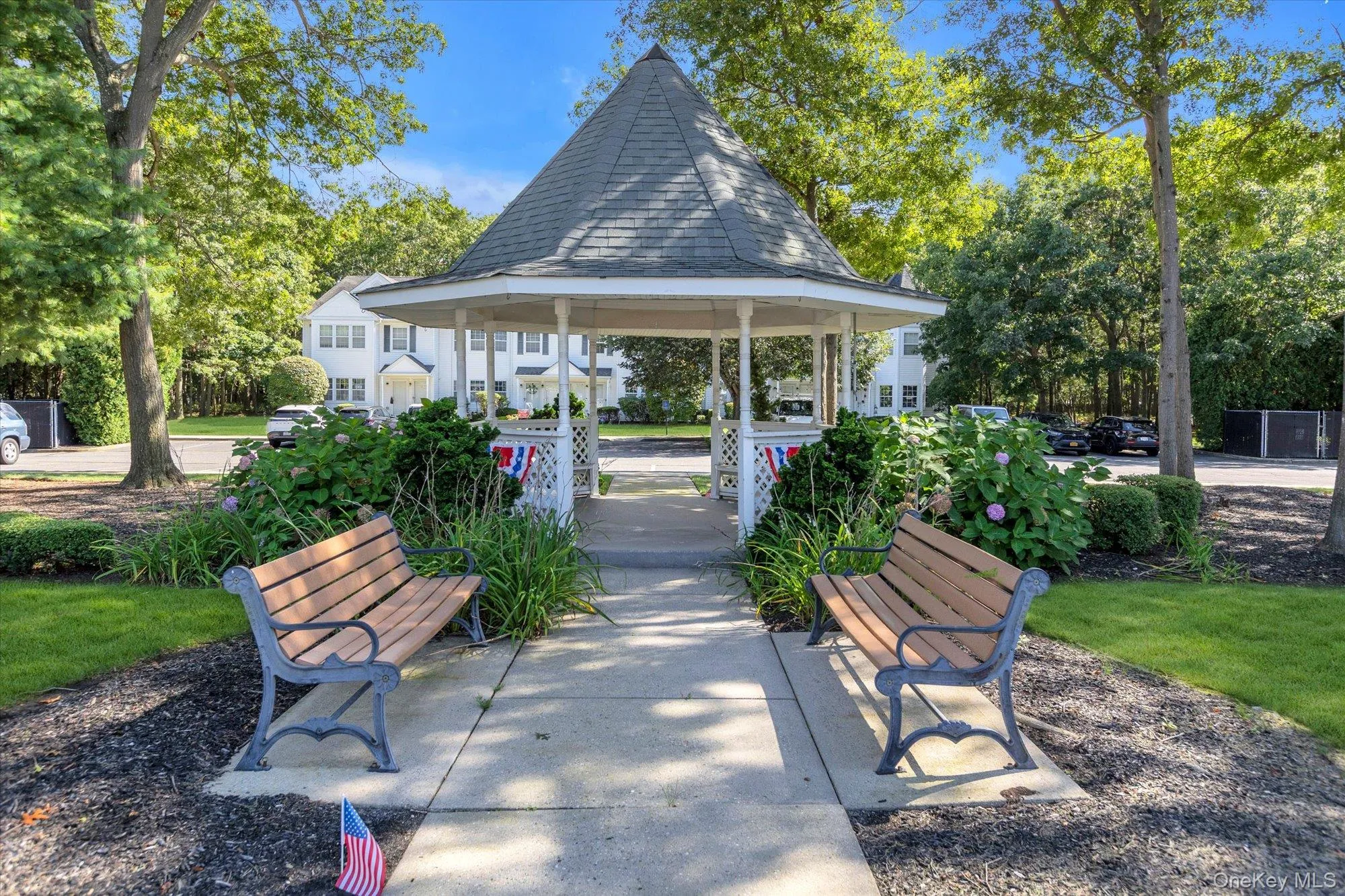 25 Victorian Lane, Brookhaven, NY, 2 Bedrooms Bedrooms, 5 Rooms Rooms,1 BathroomBathrooms,Residential,For Rent,Victorian,0,1039399 25 Victorian Lane, Brookhaven, NY, 2 Bedrooms Bedrooms, 5 Rooms Rooms,1 BathroomBathrooms,Residential,For Rent,Victorian,0,1039399