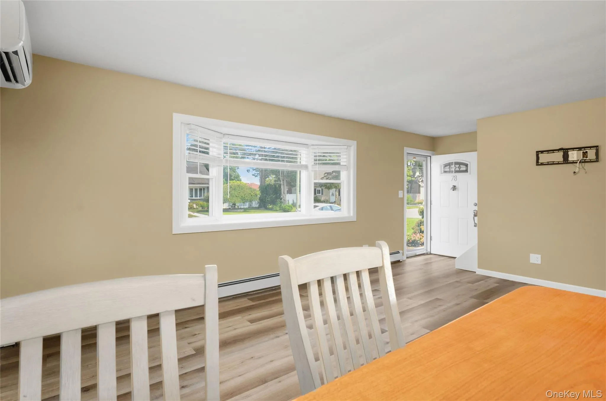 78 Osceola Avenue, Babylon, NY, 6 Bedrooms Bedrooms, 10 Rooms Rooms,2 BathroomsBathrooms,Residential,For Rent,Osceola,0,1039403 78 Osceola Avenue, Babylon, NY, 6 Bedrooms Bedrooms, 10 Rooms Rooms,2 BathroomsBathrooms,Residential,For Rent,Osceola,0,1039403