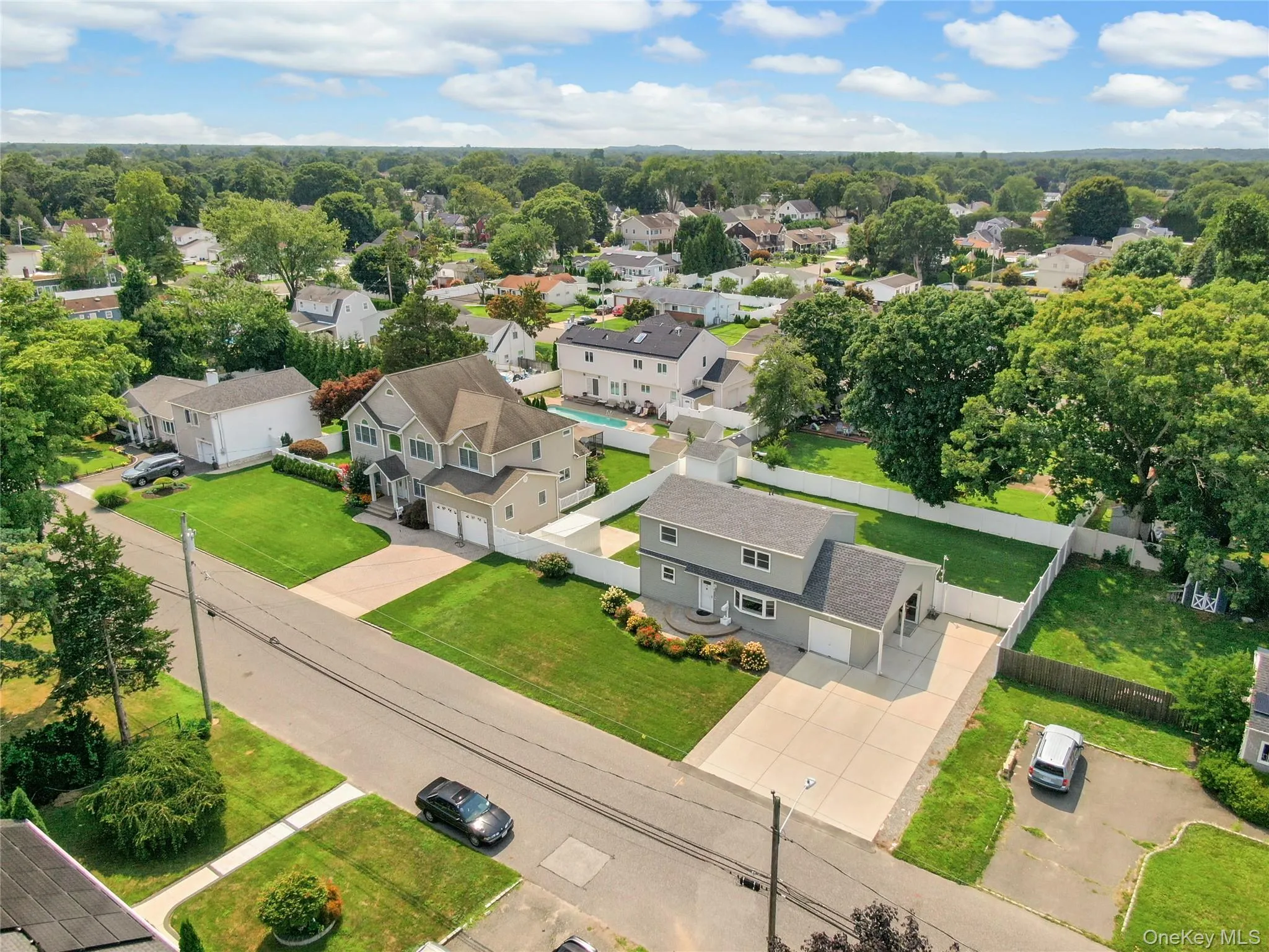 78 Osceola Avenue, Babylon, NY, 6 Bedrooms Bedrooms, 10 Rooms Rooms,2 BathroomsBathrooms,Residential,For Rent,Osceola,0,1039403 78 Osceola Avenue, Babylon, NY, 6 Bedrooms Bedrooms, 10 Rooms Rooms,2 BathroomsBathrooms,Residential,For Rent,Osceola,0,1039403