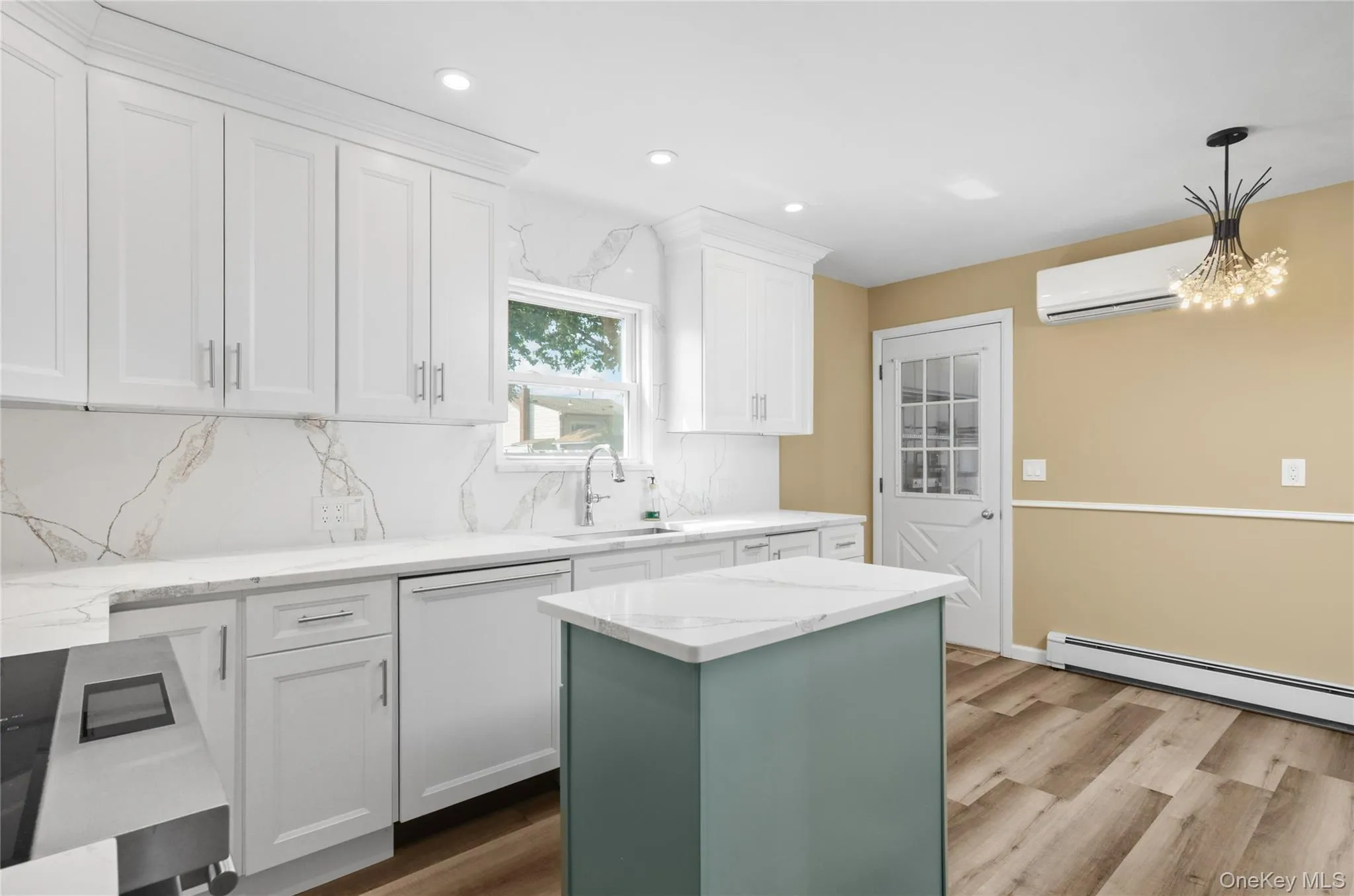 78 Osceola Avenue, Babylon, NY, 6 Bedrooms Bedrooms, 10 Rooms Rooms,2 BathroomsBathrooms,Residential,For Rent,Osceola,0,1039403 78 Osceola Avenue, Babylon, NY, 6 Bedrooms Bedrooms, 10 Rooms Rooms,2 BathroomsBathrooms,Residential,For Rent,Osceola,0,1039403