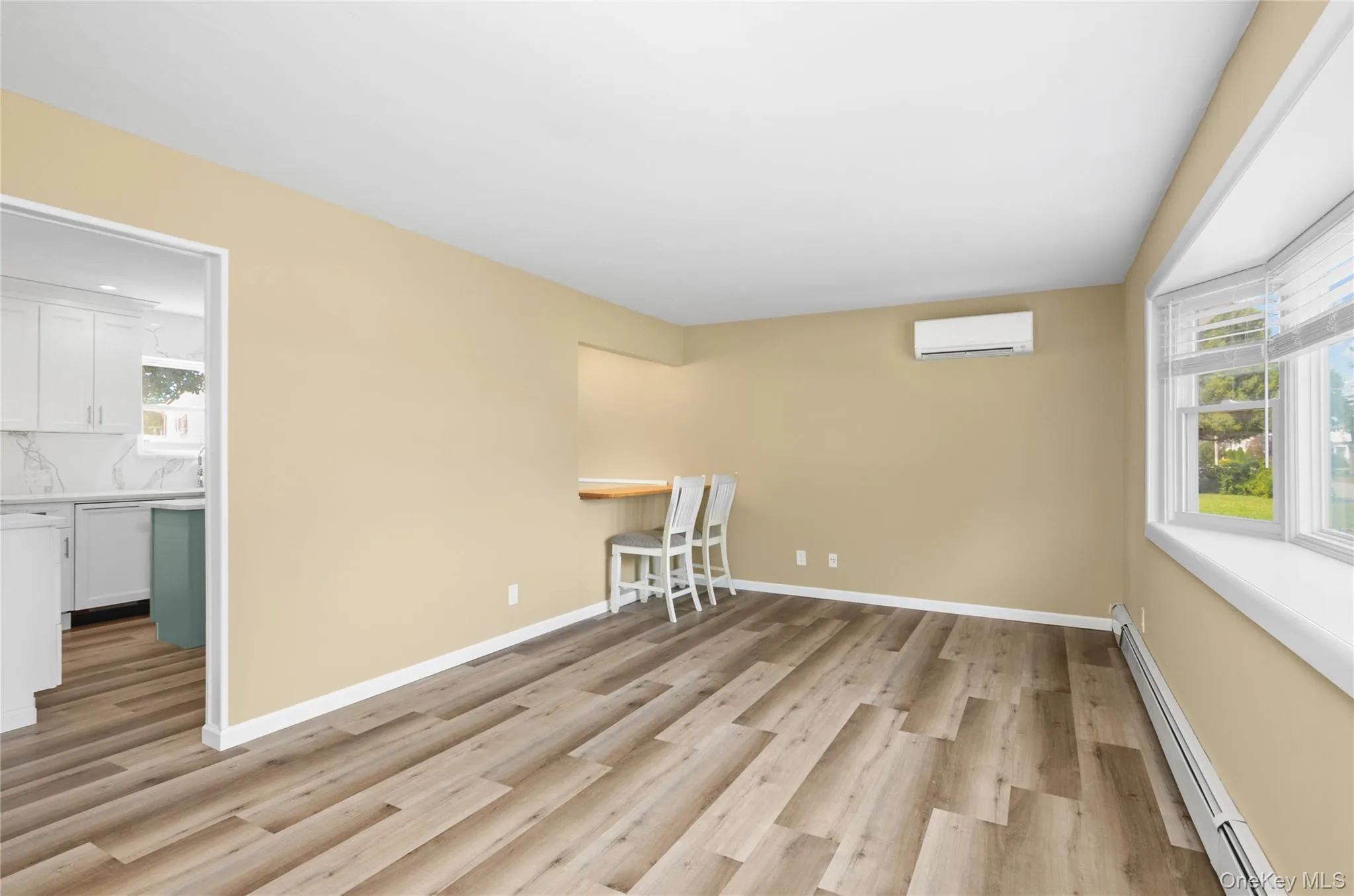 78 Osceola Avenue, Babylon, NY, 6 Bedrooms Bedrooms, 10 Rooms Rooms,2 BathroomsBathrooms,Residential,For Rent,Osceola,0,1039403 78 Osceola Avenue, Babylon, NY, 6 Bedrooms Bedrooms, 10 Rooms Rooms,2 BathroomsBathrooms,Residential,For Rent,Osceola,0,1039403