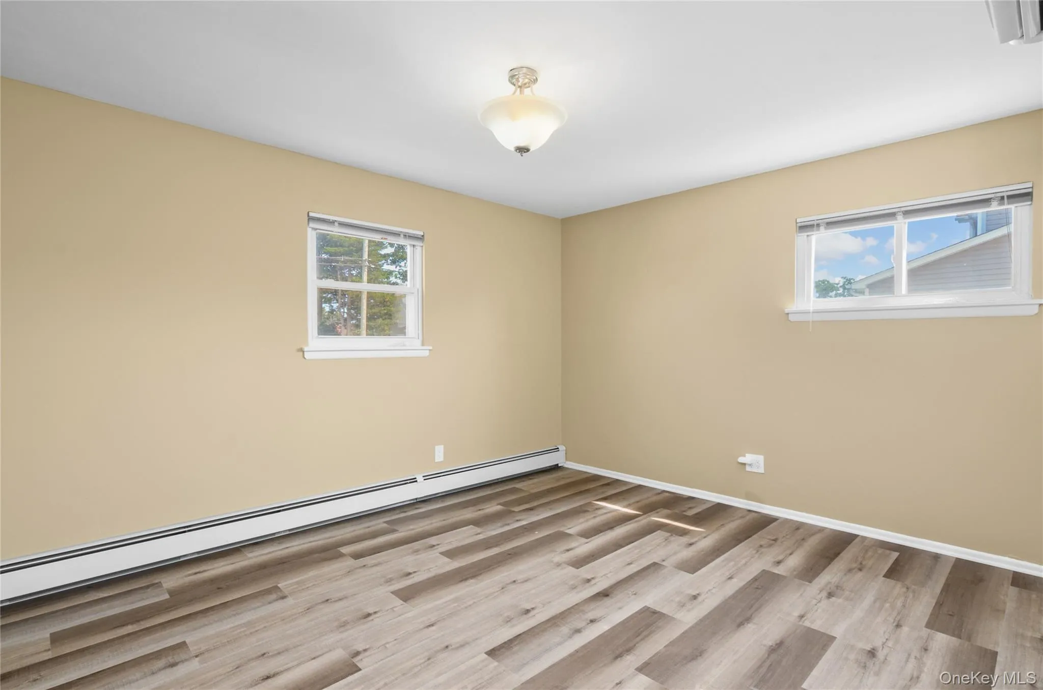 78 Osceola Avenue, Babylon, NY, 6 Bedrooms Bedrooms, 10 Rooms Rooms,2 BathroomsBathrooms,Residential,For Rent,Osceola,0,1039403 78 Osceola Avenue, Babylon, NY, 6 Bedrooms Bedrooms, 10 Rooms Rooms,2 BathroomsBathrooms,Residential,For Rent,Osceola,0,1039403