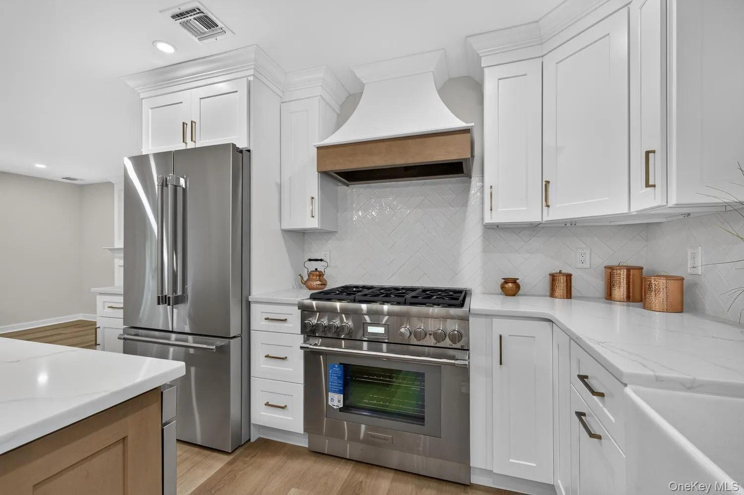 5 Truesdale Court, Smithtown, NY, 4 Bedrooms Bedrooms, 6 Rooms Rooms,3 BathroomsBathrooms,Residential,For Rent,Truesdale,0,1039410 5 Truesdale Court, Smithtown, NY, 4 Bedrooms Bedrooms, 6 Rooms Rooms,3 BathroomsBathrooms,Residential,For Rent,Truesdale,0,1039410
