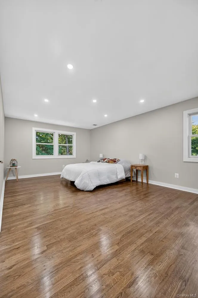 5 Truesdale Court, Smithtown, NY, 4 Bedrooms Bedrooms, 6 Rooms Rooms,3 BathroomsBathrooms,Residential,For Rent,Truesdale,0,1039410 5 Truesdale Court, Smithtown, NY, 4 Bedrooms Bedrooms, 6 Rooms Rooms,3 BathroomsBathrooms,Residential,For Rent,Truesdale,0,1039410