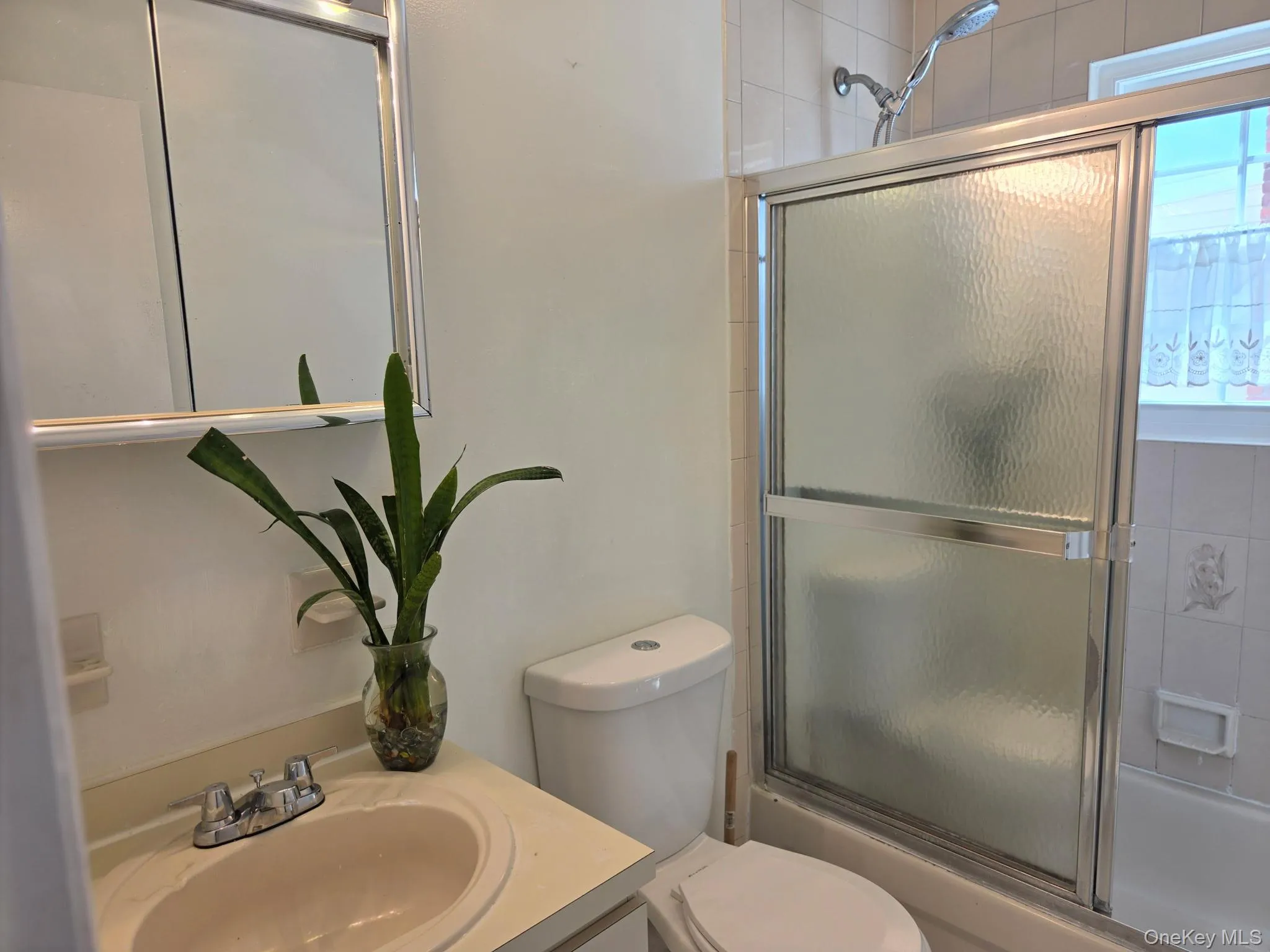 235 Fieldmere Street, Hempstead, NY, 2 Bedrooms Bedrooms, 5 Rooms Rooms,1 BathroomBathrooms,Residential Lease,For Rent,Fieldmere,0,1039411 235 Fieldmere Street, Hempstead, NY, 2 Bedrooms Bedrooms, 5 Rooms Rooms,1 BathroomBathrooms,Residential Lease,For Rent,Fieldmere,0,1039411