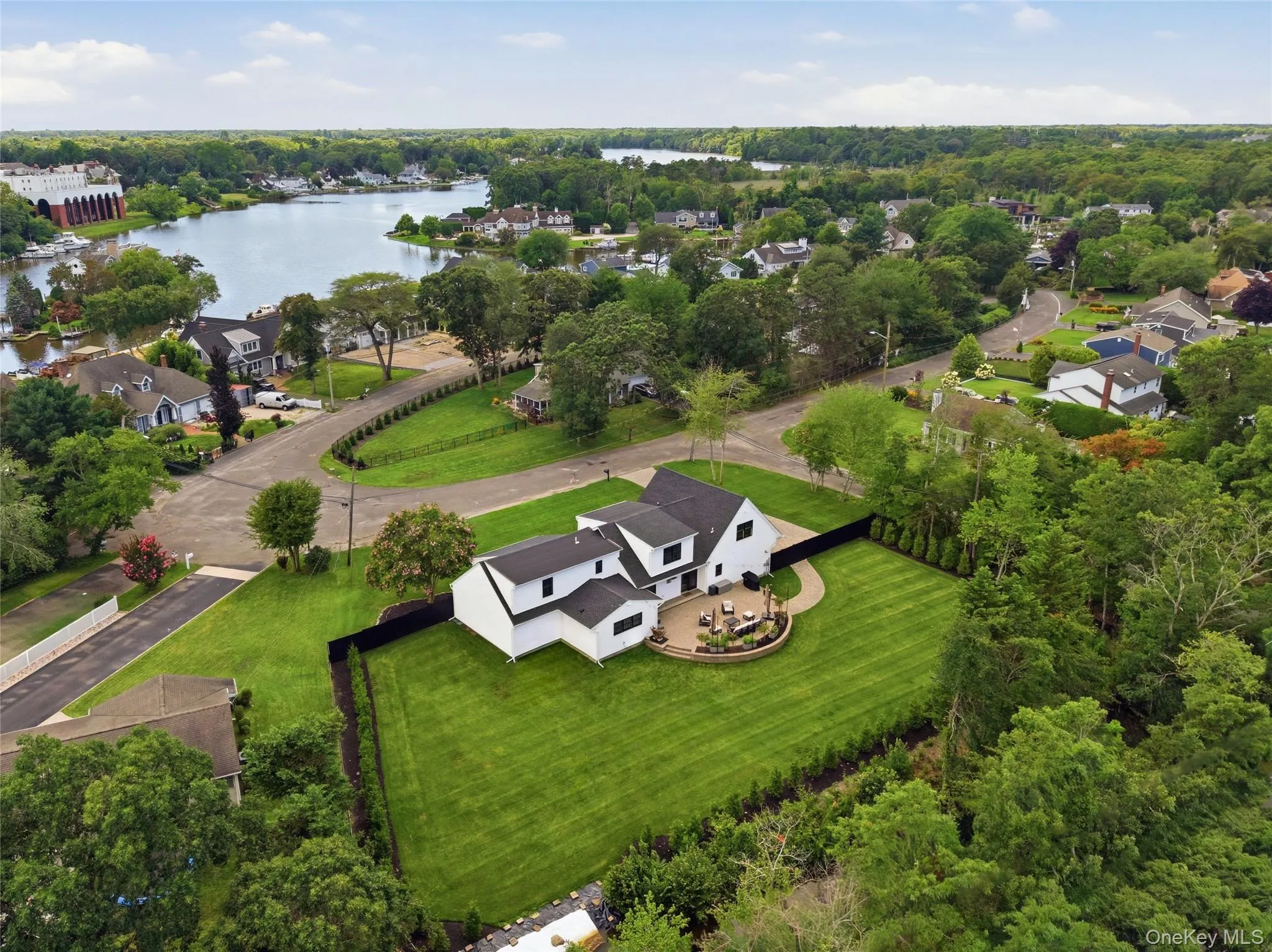 16 Twin River Drive, Islip, NY, 4 Bedrooms Bedrooms, 10 Rooms Rooms,2 BathroomsBathrooms,Residential,For Rent,Twin River,0,1039412 16 Twin River Drive, Islip, NY, 4 Bedrooms Bedrooms, 10 Rooms Rooms,2 BathroomsBathrooms,Residential,For Rent,Twin River,0,1039412
