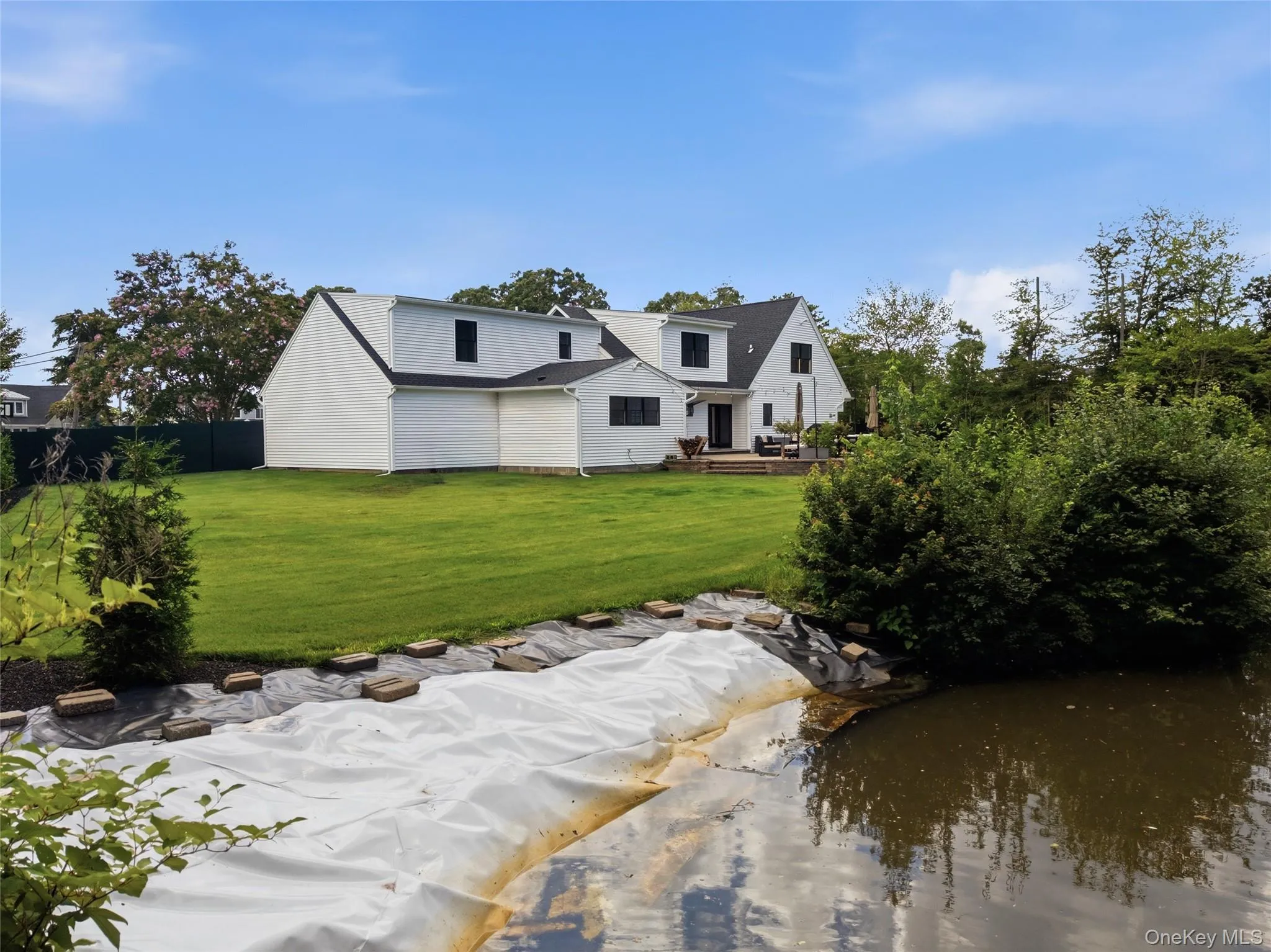 16 Twin River Drive, Islip, NY, 4 Bedrooms Bedrooms, 10 Rooms Rooms,2 BathroomsBathrooms,Residential,For Rent,Twin River,0,1039412 16 Twin River Drive, Islip, NY, 4 Bedrooms Bedrooms, 10 Rooms Rooms,2 BathroomsBathrooms,Residential,For Rent,Twin River,0,1039412