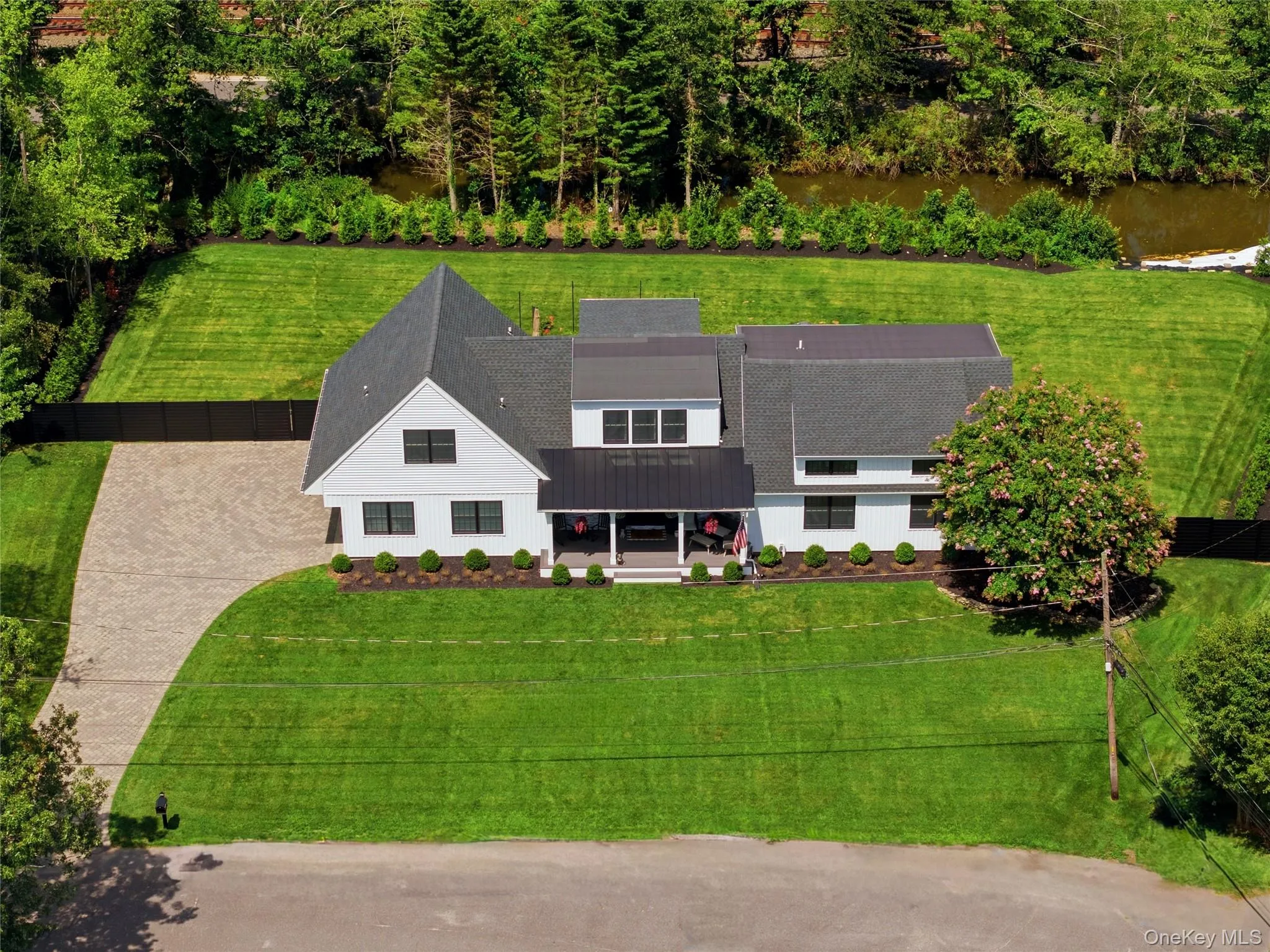 16 Twin River Drive, Islip, NY, 4 Bedrooms Bedrooms, 10 Rooms Rooms,2 BathroomsBathrooms,Residential,For Rent,Twin River,0,1039412 16 Twin River Drive, Islip, NY, 4 Bedrooms Bedrooms, 10 Rooms Rooms,2 BathroomsBathrooms,Residential,For Rent,Twin River,0,1039412