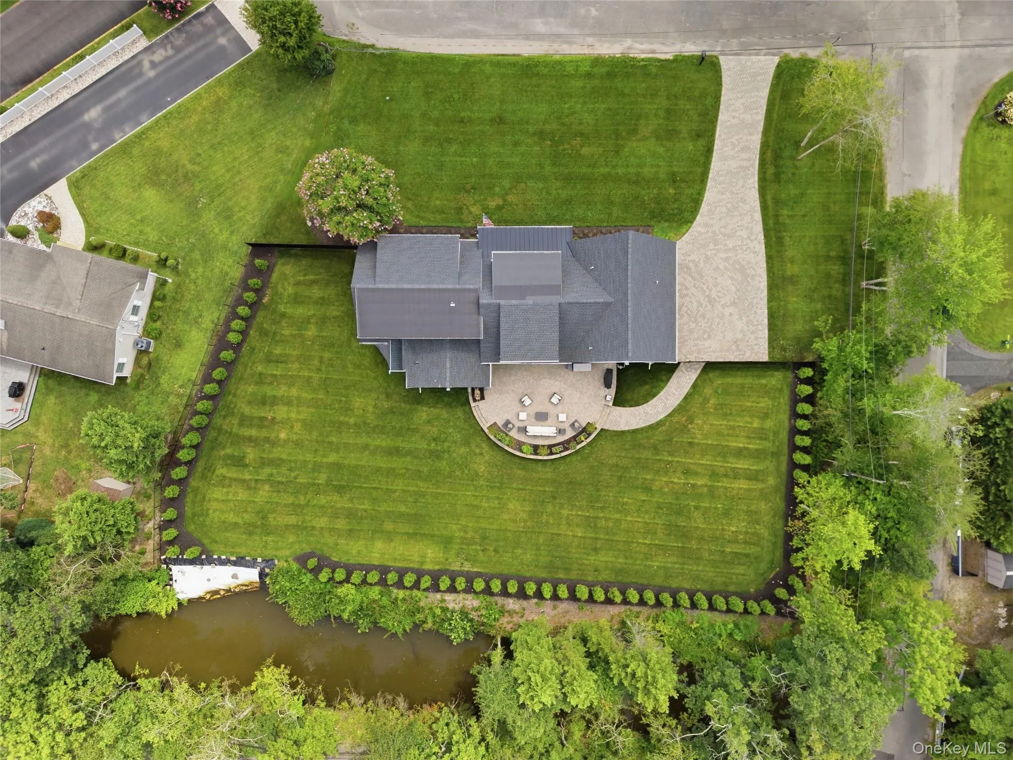16 Twin River Drive, Islip, NY, 4 Bedrooms Bedrooms, 10 Rooms Rooms,2 BathroomsBathrooms,Residential,For Rent,Twin River,0,1039412 16 Twin River Drive, Islip, NY, 4 Bedrooms Bedrooms, 10 Rooms Rooms,2 BathroomsBathrooms,Residential,For Rent,Twin River,0,1039412