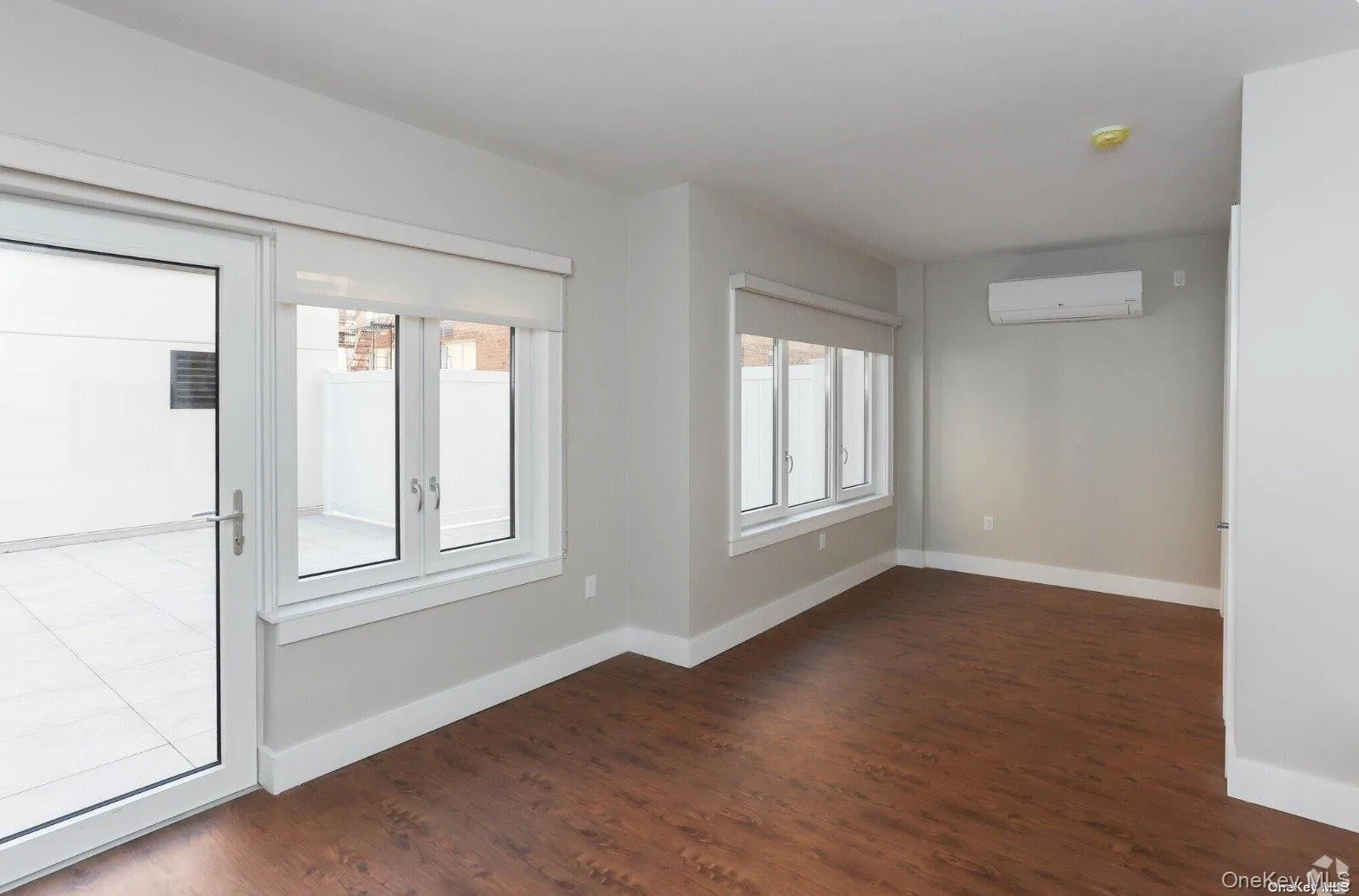 241-15 Northern Boulevard, New York, NY, 2 Bedrooms Bedrooms, 6 Rooms Rooms,2 BathroomsBathrooms,Residential Lease,For Rent,Northern,0,1039413 241-15 Northern Boulevard, New York, NY, 2 Bedrooms Bedrooms, 6 Rooms Rooms,2 BathroomsBathrooms,Residential Lease,For Rent,Northern,0,1039413
