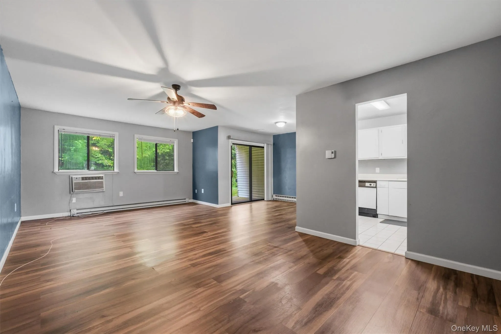 21 Scarborough Lane, Wappinger, NY, 1 Bedroom Bedrooms, 4 Rooms Rooms,1 BathroomBathrooms,Residential,For Rent,Scarborough,0,1039416 21 Scarborough Lane, Wappinger, NY, 1 Bedroom Bedrooms, 4 Rooms Rooms,1 BathroomBathrooms,Residential,For Rent,Scarborough,0,1039416