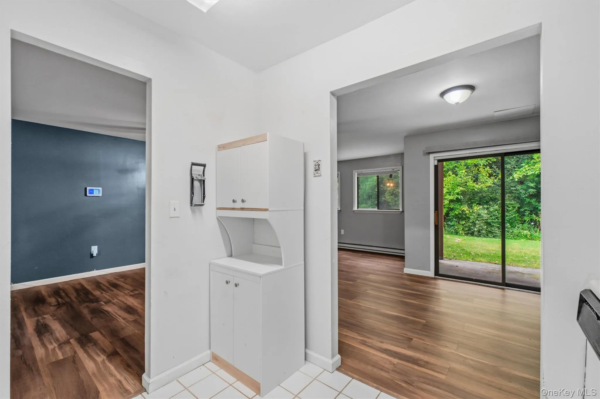21 Scarborough Lane, Wappinger, NY, 1 Bedroom Bedrooms, 4 Rooms Rooms,1 BathroomBathrooms,Residential,For Rent,Scarborough,0,1039416 21 Scarborough Lane, Wappinger, NY, 1 Bedroom Bedrooms, 4 Rooms Rooms,1 BathroomBathrooms,Residential,For Rent,Scarborough,0,1039416