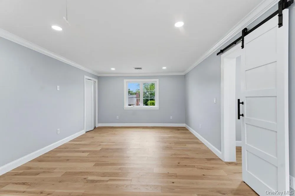 10 california Street, Oyster Bay, NY, 4 Bedrooms Bedrooms, 7 Rooms Rooms,3 BathroomsBathrooms,Residential,For Rent,california,0,1039417 10 california Street, Oyster Bay, NY, 4 Bedrooms Bedrooms, 7 Rooms Rooms,3 BathroomsBathrooms,Residential,For Rent,california,0,1039417