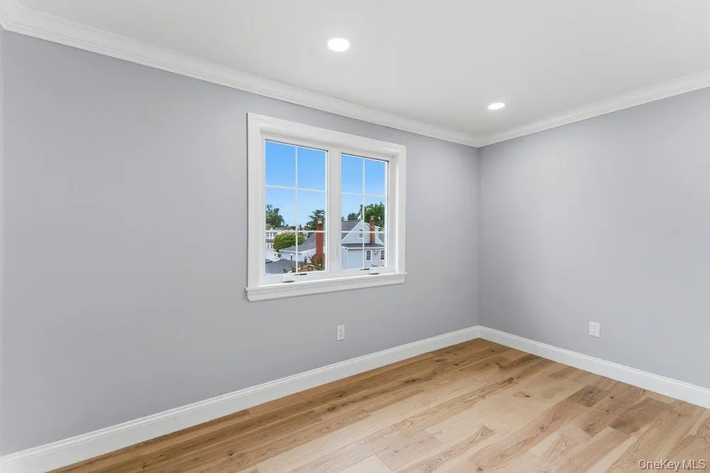 10 california Street, Oyster Bay, NY, 4 Bedrooms Bedrooms, 7 Rooms Rooms,3 BathroomsBathrooms,Residential,For Rent,california,0,1039417 10 california Street, Oyster Bay, NY, 4 Bedrooms Bedrooms, 7 Rooms Rooms,3 BathroomsBathrooms,Residential,For Rent,california,0,1039417