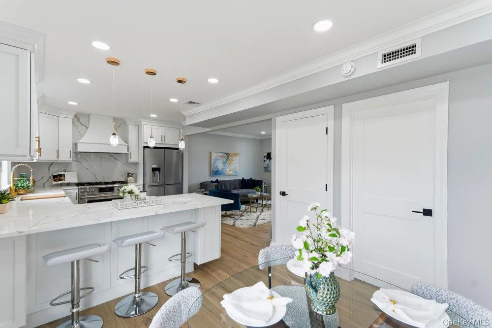 10 california Street, Oyster Bay, NY, 4 Bedrooms Bedrooms, 7 Rooms Rooms,3 BathroomsBathrooms,Residential,For Rent,california,0,1039417 10 california Street, Oyster Bay, NY, 4 Bedrooms Bedrooms, 7 Rooms Rooms,3 BathroomsBathrooms,Residential,For Rent,california,0,1039417
