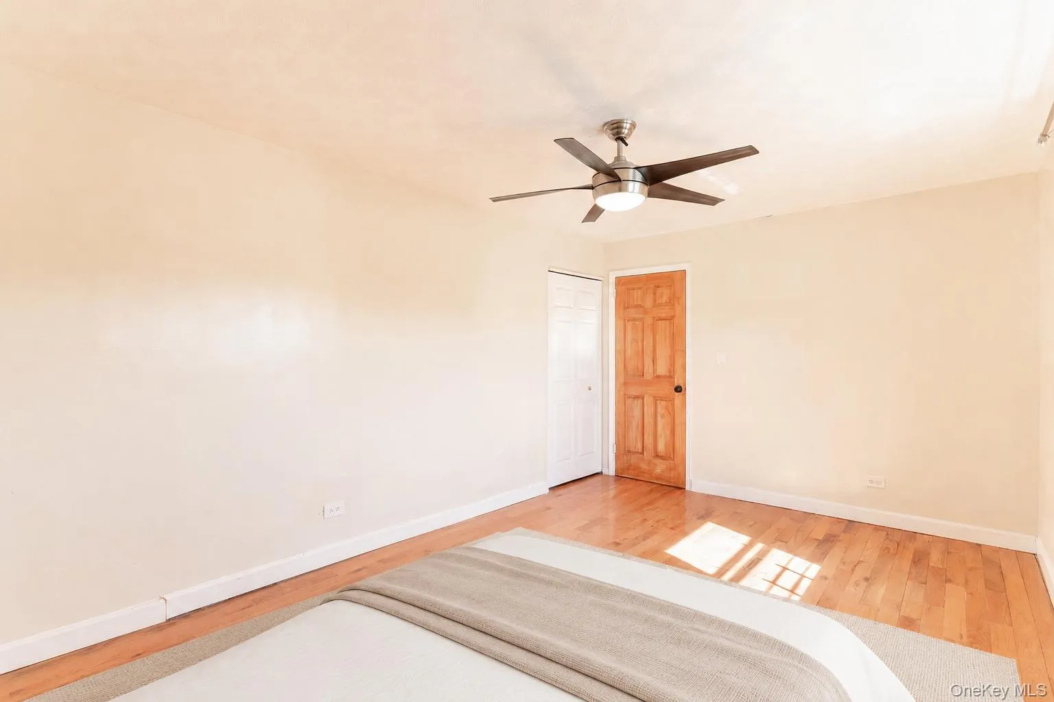 66-12 Grand Central Parkway, New York, NY, 1 Bedroom Bedrooms, 3 Rooms Rooms,1 BathroomBathrooms,Residential,For Rent,Grand Central Parkway,0,1039418 66-12 Grand Central Parkway, New York, NY, 1 Bedroom Bedrooms, 3 Rooms Rooms,1 BathroomBathrooms,Residential,For Rent,Grand Central Parkway,0,1039418
