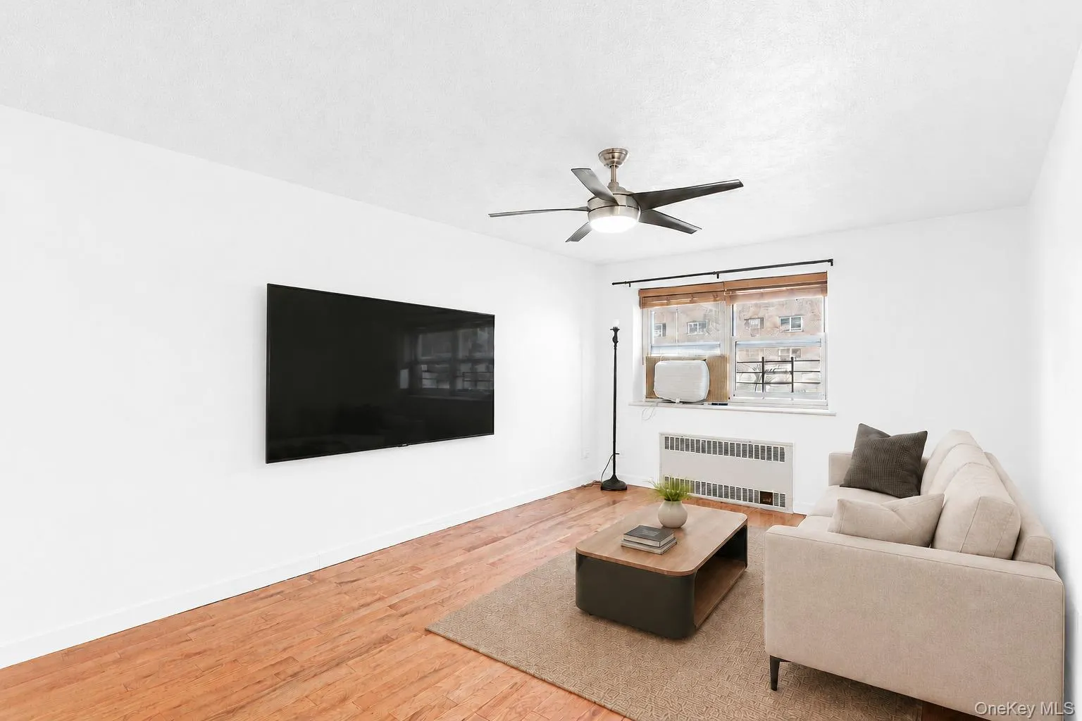 66-12 Grand Central Parkway, New York, NY, 1 Bedroom Bedrooms, 3 Rooms Rooms,1 BathroomBathrooms,Residential,For Rent,Grand Central Parkway,0,1039418 66-12 Grand Central Parkway, New York, NY, 1 Bedroom Bedrooms, 3 Rooms Rooms,1 BathroomBathrooms,Residential,For Rent,Grand Central Parkway,0,1039418
