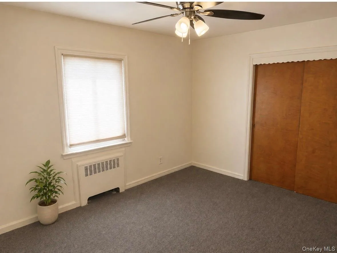 138-28 250, New York, NY, 2 Bedrooms Bedrooms, 5 Rooms Rooms,1 BathroomBathrooms,Residential Lease,For Rent,250,0,1039427 138-28 250, New York, NY, 2 Bedrooms Bedrooms, 5 Rooms Rooms,1 BathroomBathrooms,Residential Lease,For Rent,250,0,1039427