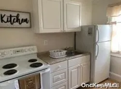 24111 143rd Avenue, New York, NY, 2 Bedrooms Bedrooms, 5 Rooms Rooms,1 BathroomBathrooms,Residential Lease,For Rent,143rd,0,1039429 24111 143rd Avenue, New York, NY, 2 Bedrooms Bedrooms, 5 Rooms Rooms,1 BathroomBathrooms,Residential Lease,For Rent,143rd,0,1039429