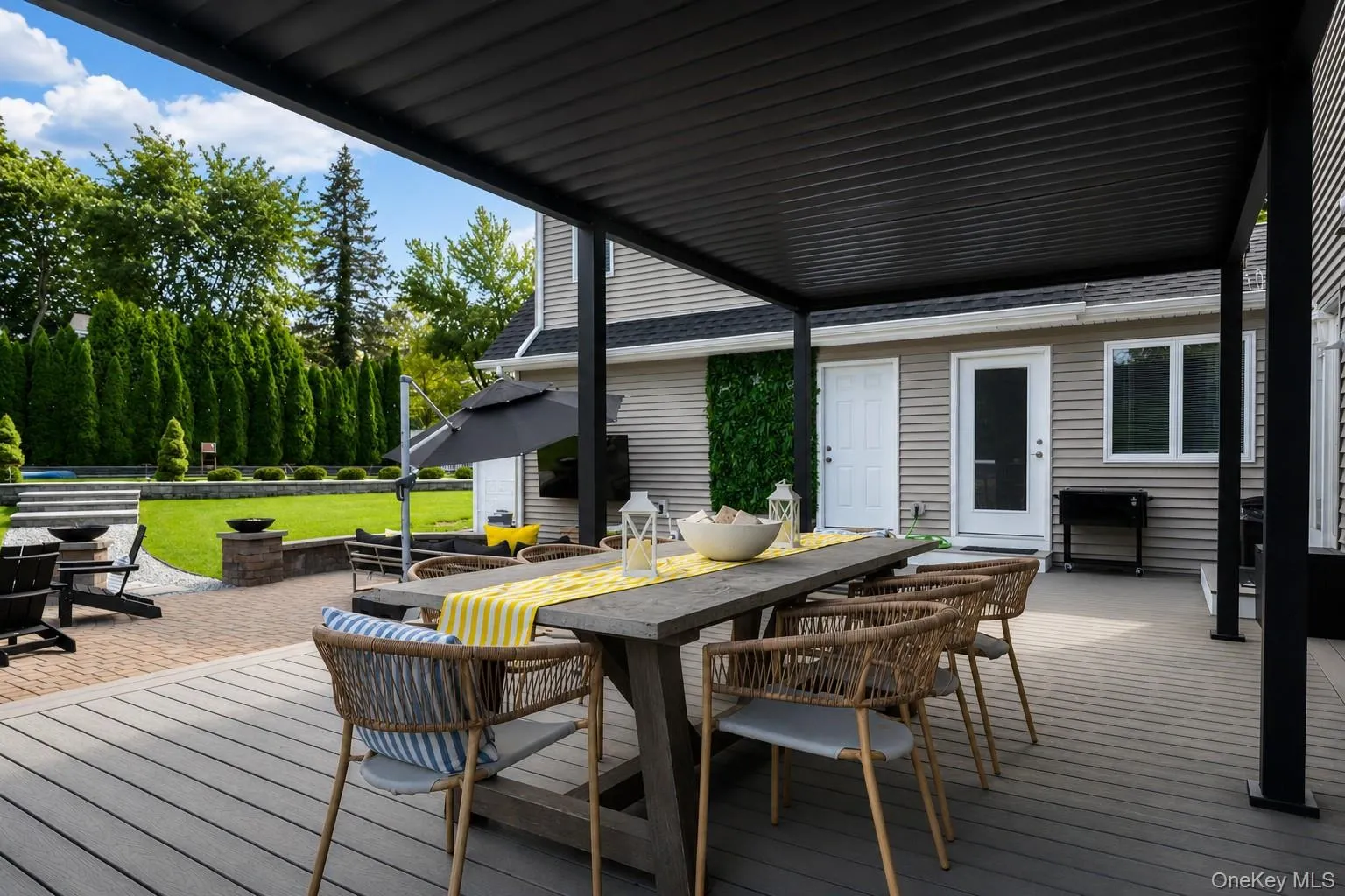 164 Cedrus Avenue, Huntington, NY, 4 Bedrooms Bedrooms, 9 Rooms Rooms,3 BathroomsBathrooms,Residential,For Rent,Cedrus,0,1039435 164 Cedrus Avenue, Huntington, NY, 4 Bedrooms Bedrooms, 9 Rooms Rooms,3 BathroomsBathrooms,Residential,For Rent,Cedrus,0,1039435