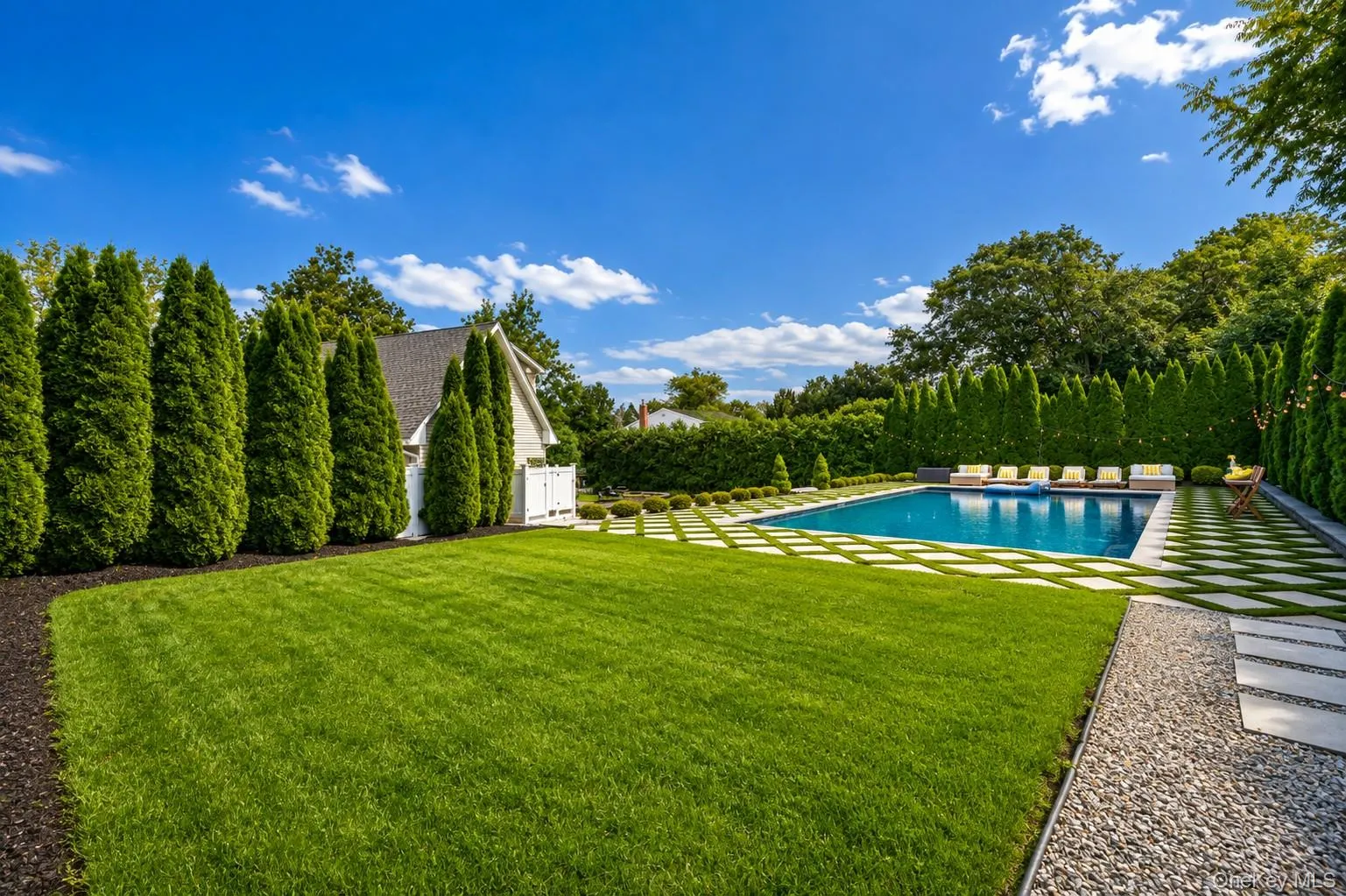 164 Cedrus Avenue, Huntington, NY, 4 Bedrooms Bedrooms, 9 Rooms Rooms,3 BathroomsBathrooms,Residential,For Rent,Cedrus,0,1039435 164 Cedrus Avenue, Huntington, NY, 4 Bedrooms Bedrooms, 9 Rooms Rooms,3 BathroomsBathrooms,Residential,For Rent,Cedrus,0,1039435