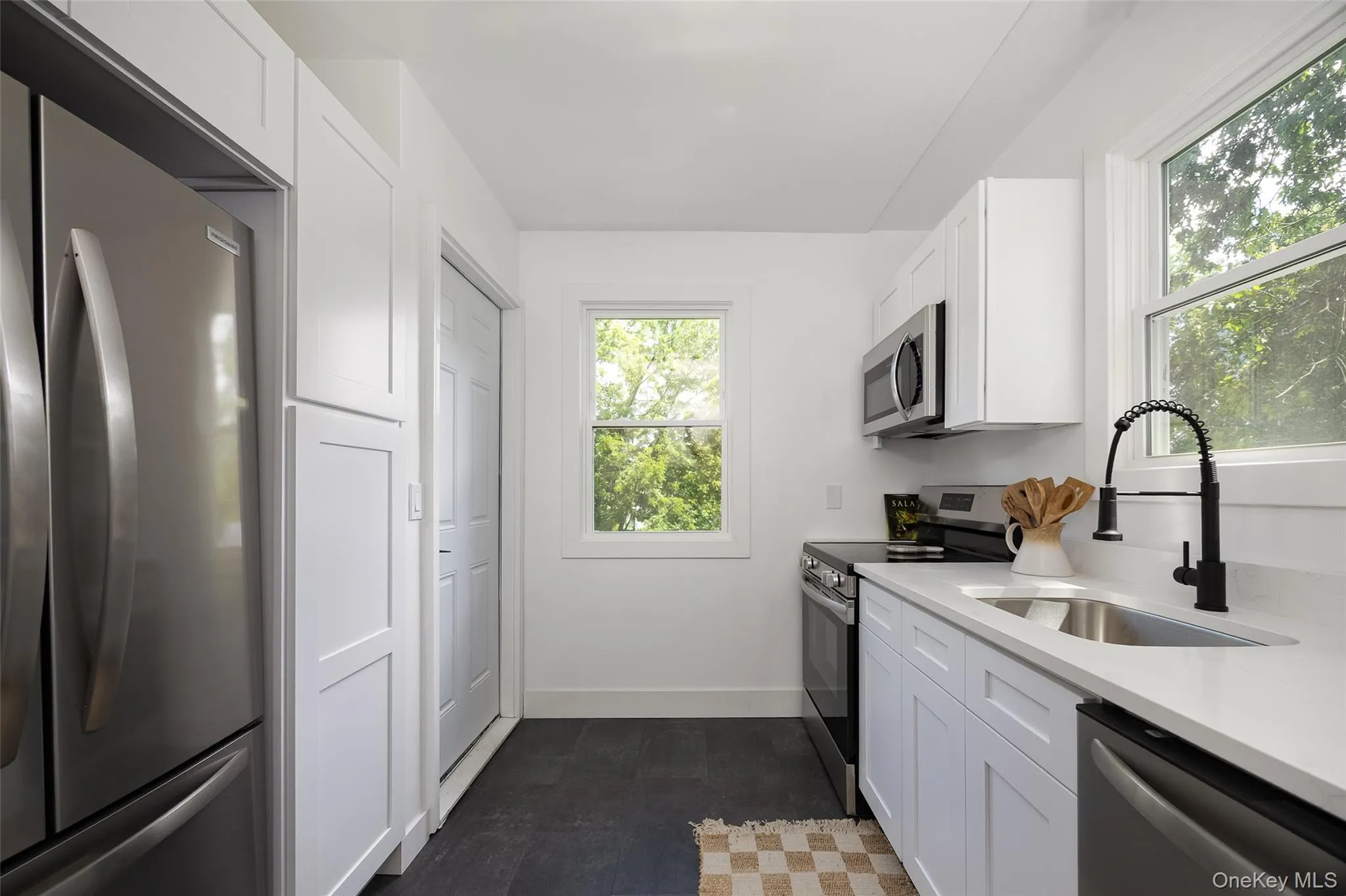 34 Lakeview Avenue, Poughkeepsie (town), NY, 3 Bedrooms Bedrooms, 7 Rooms Rooms,1 BathroomBathrooms,Residential Lease,For Rent,Lakeview,0,1039436 34 Lakeview Avenue, Poughkeepsie (town), NY, 3 Bedrooms Bedrooms, 7 Rooms Rooms,1 BathroomBathrooms,Residential Lease,For Rent,Lakeview,0,1039436