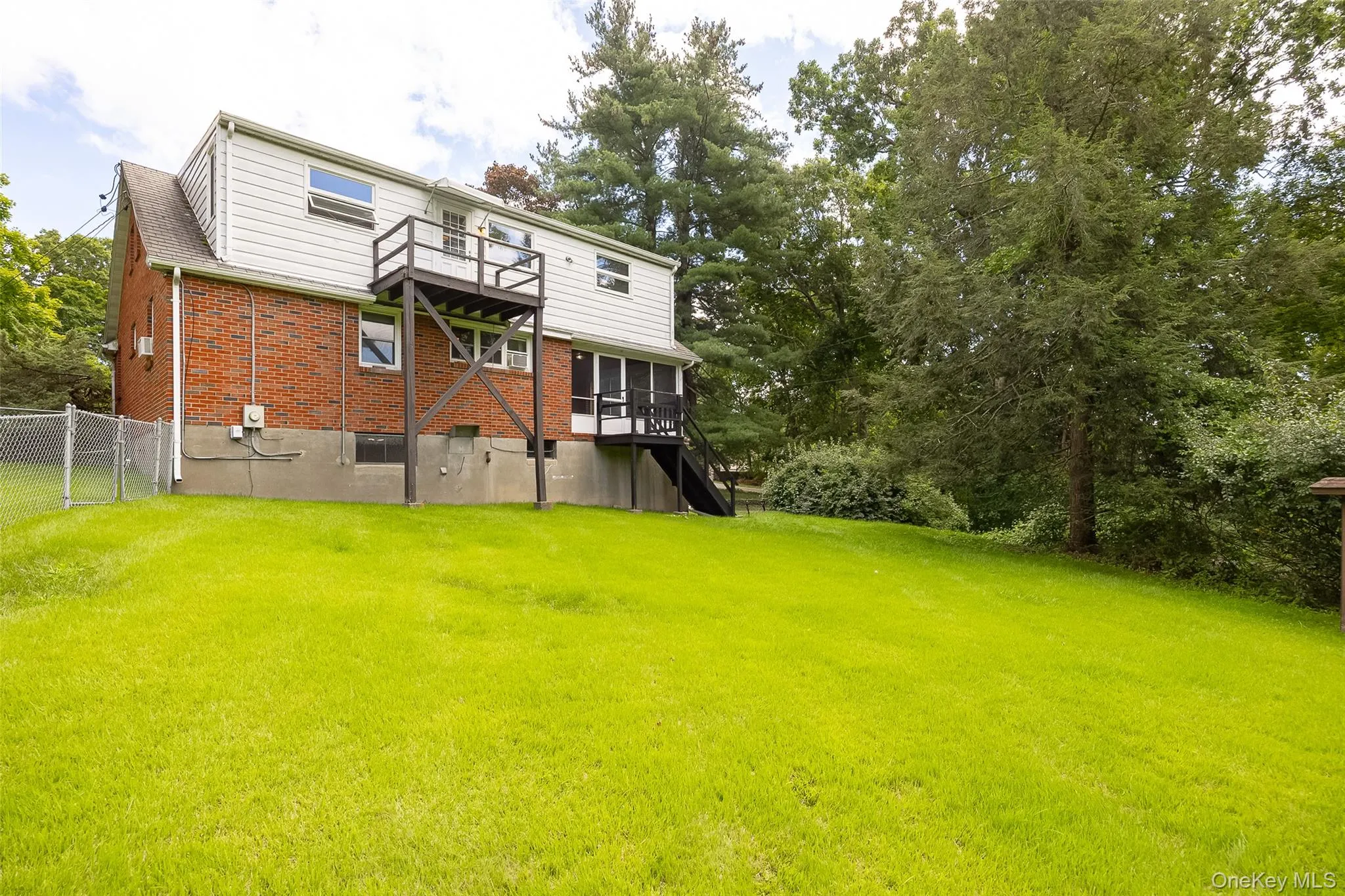 1261 Union Avenue, Newburgh (town), NY, 4 Bedrooms Bedrooms, 10 Rooms Rooms,2 BathroomsBathrooms,Residential,For Rent,Union,0,1039438 1261 Union Avenue, Newburgh (town), NY, 4 Bedrooms Bedrooms, 10 Rooms Rooms,2 BathroomsBathrooms,Residential,For Rent,Union,0,1039438